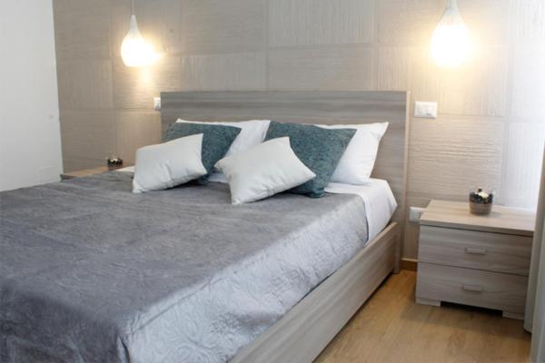 Triple Room with Private Bathroom - Photo 3