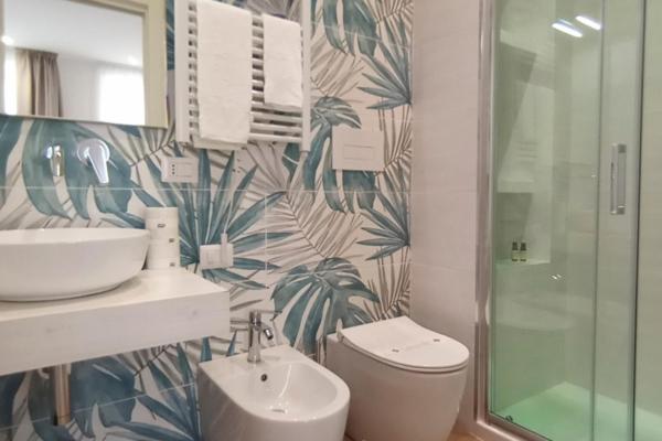 Triple Room with Private Bathroom - Photo 4