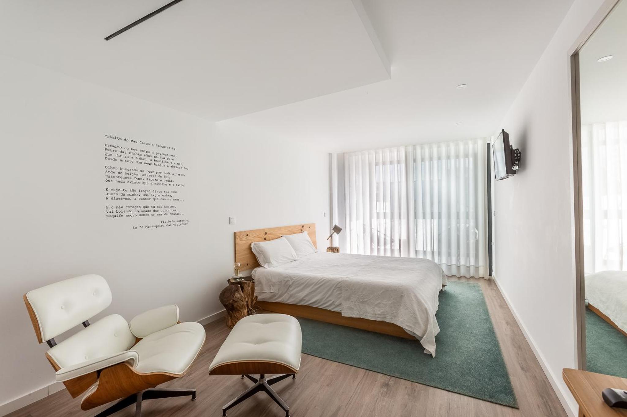 Suite with Balcony photo 1