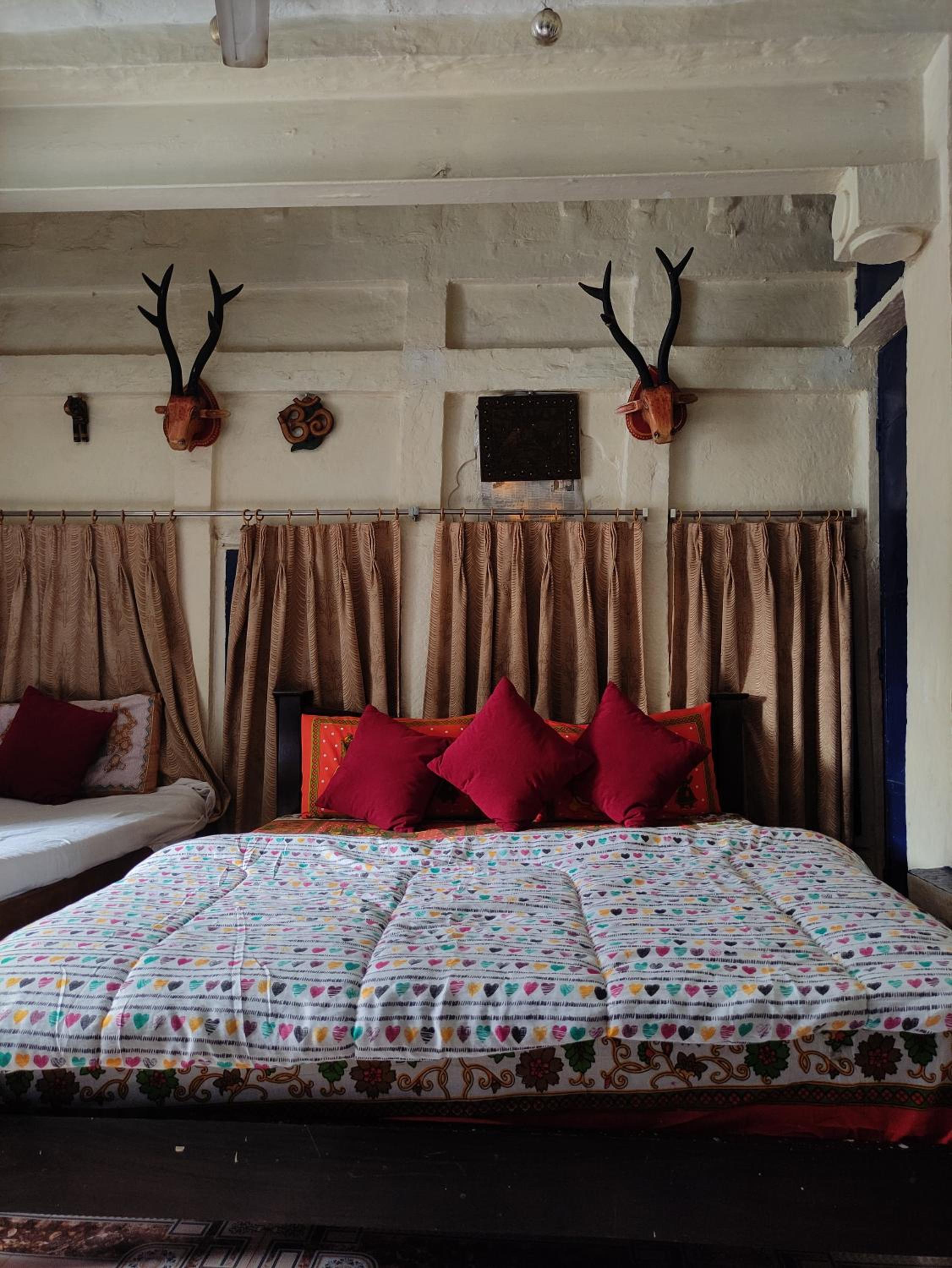 Junior Suite with Balcony - Photo 1