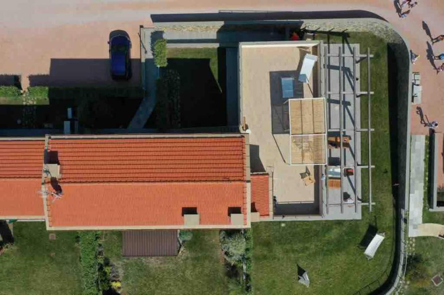 Two-Bedroom House - Photo 32