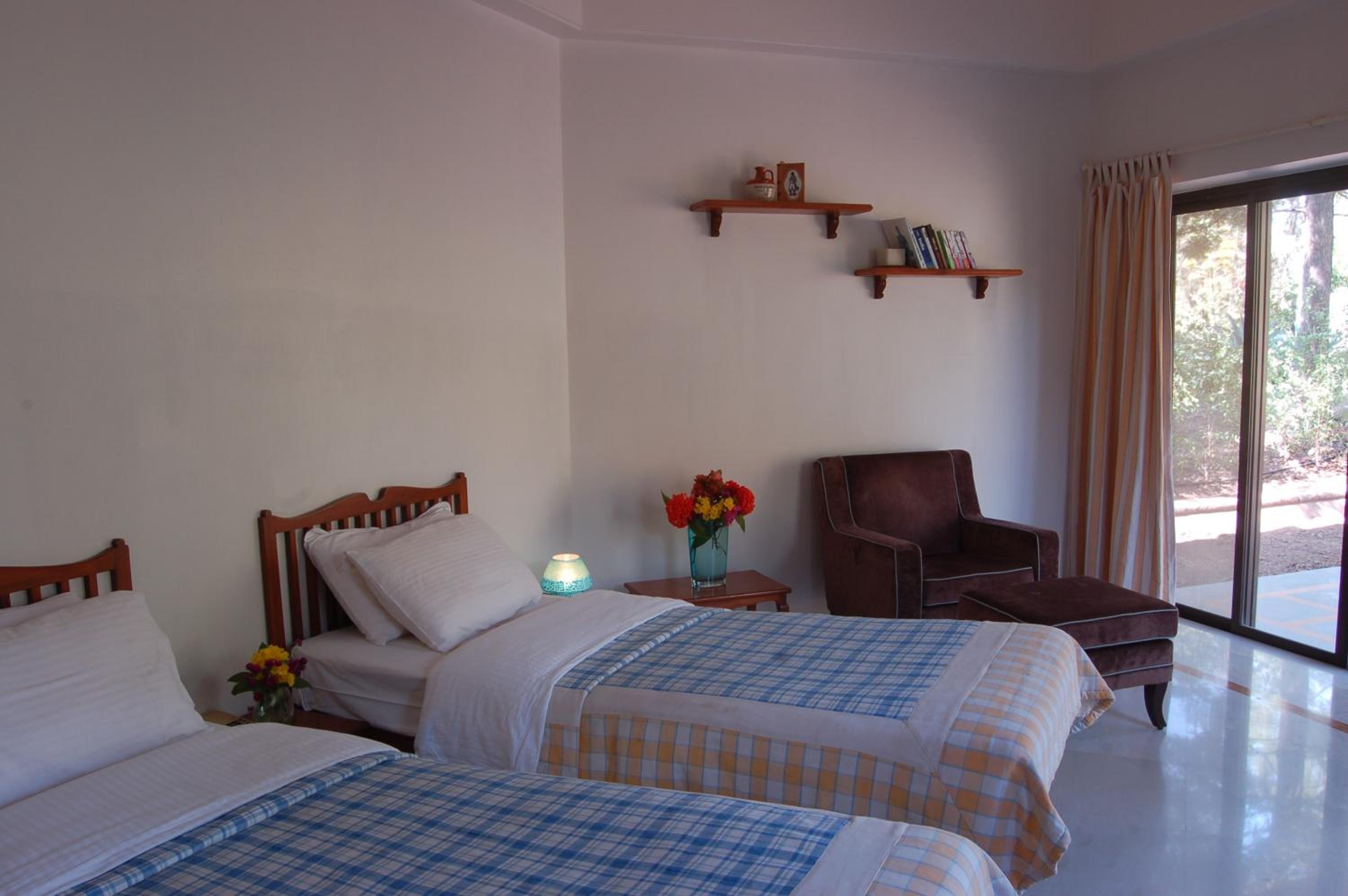 Superior Twin Room with Garden View - Photo 8