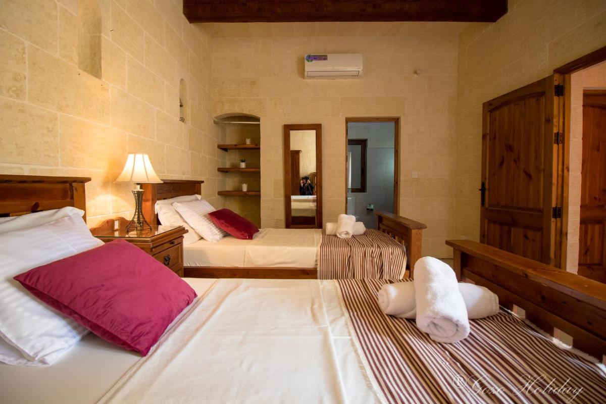 Double Room photo 2