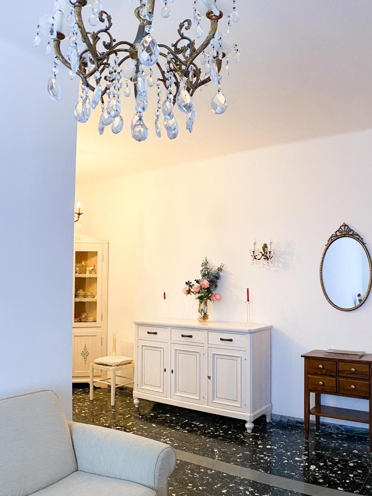 Two-Bedroom Apartment - Photo 9