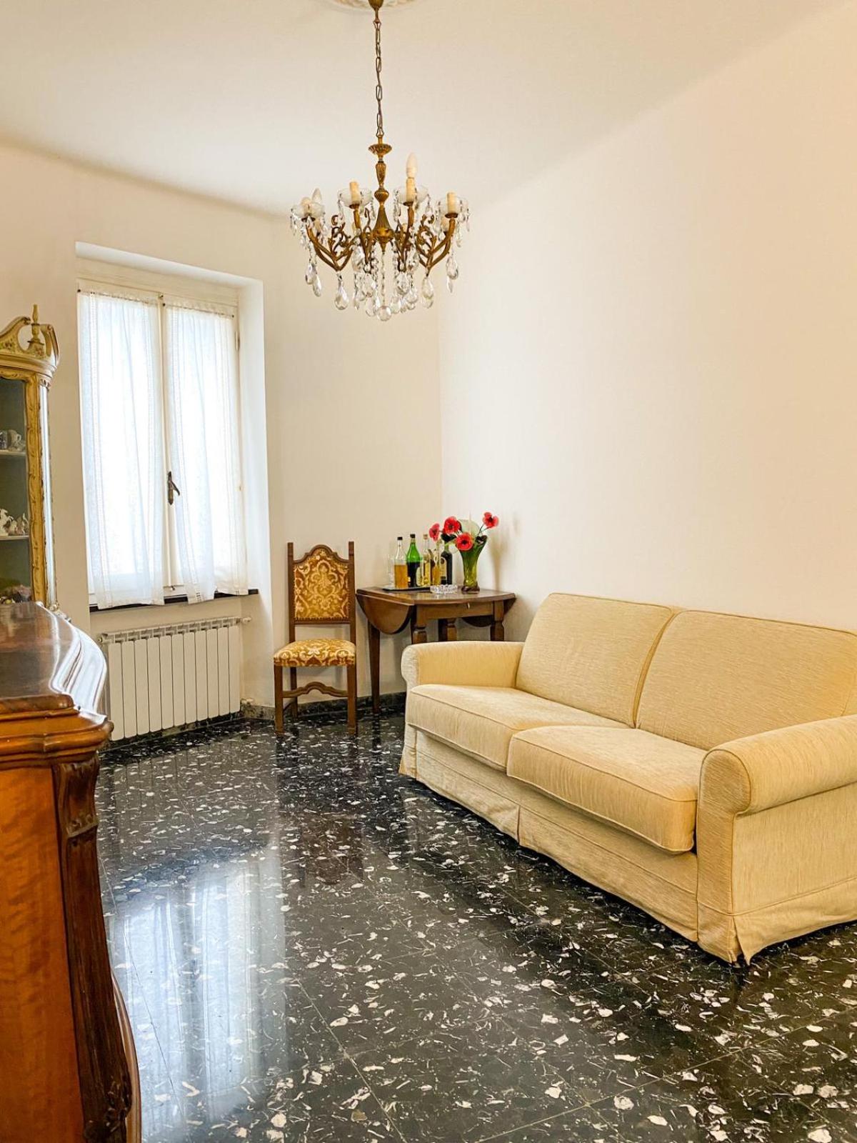 Two-Bedroom Apartment - Photo 4