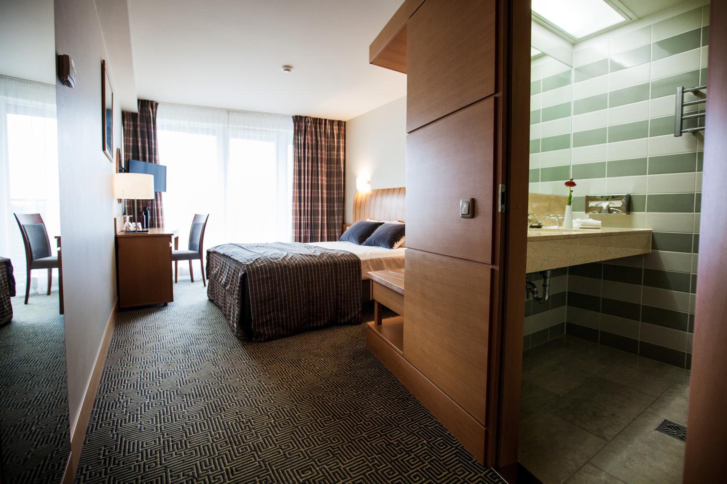 Standard Single Room With Spa Access photo 2