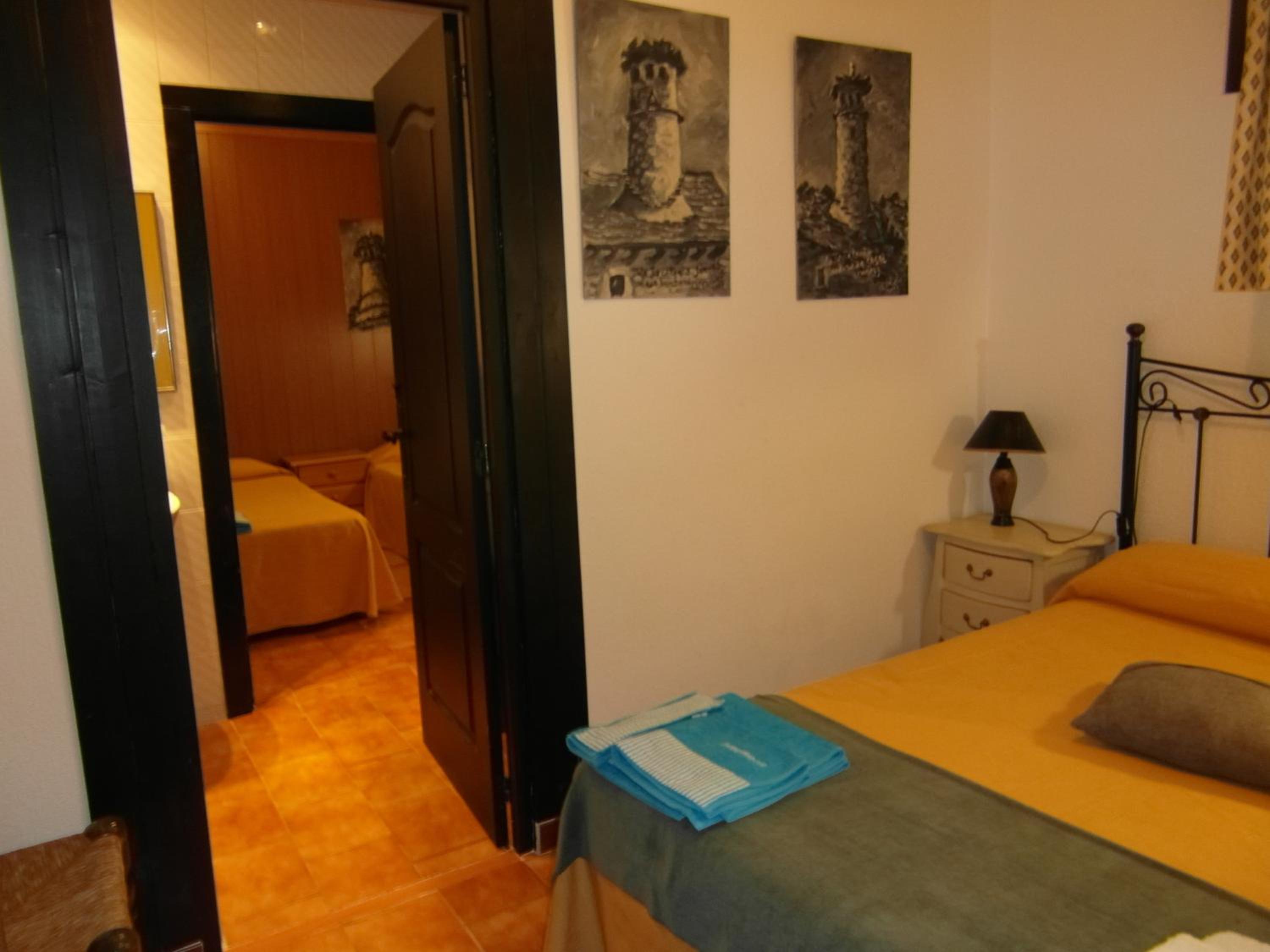Quadruple Room - Photo 1