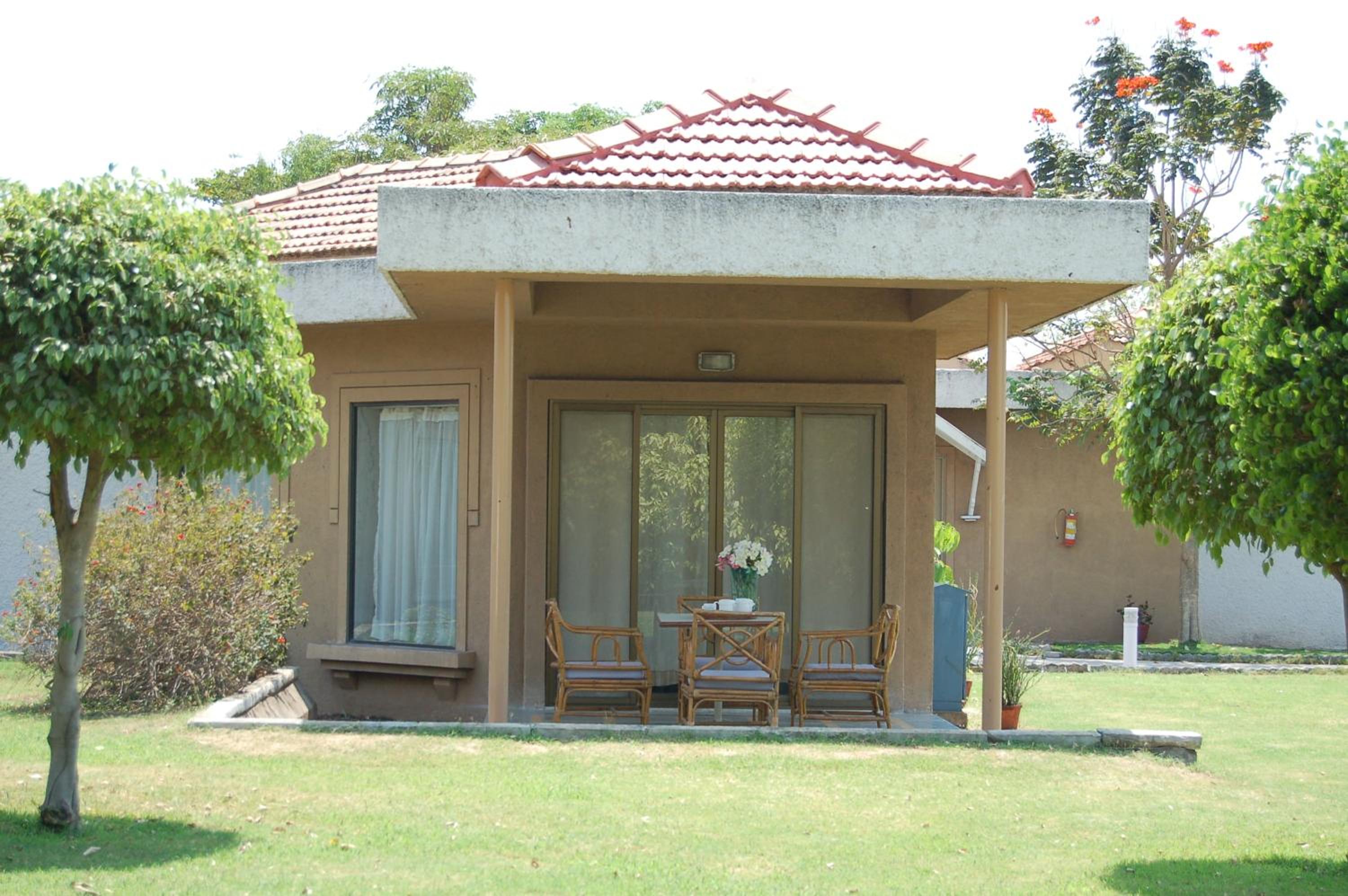 Superior Twin Room with Garden View - Photo 5