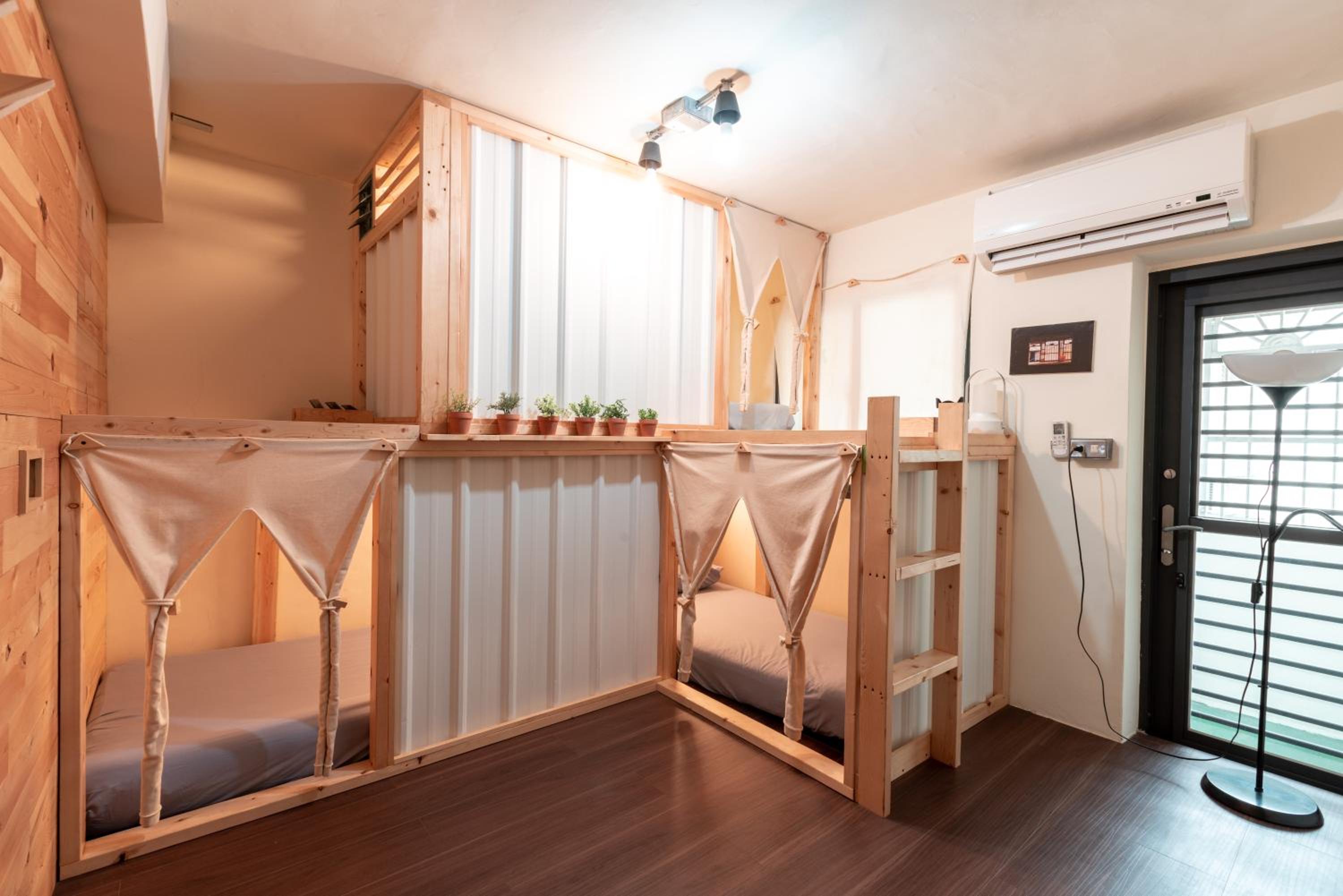 Bunk Bed in Female Dormitory Room   photo 1