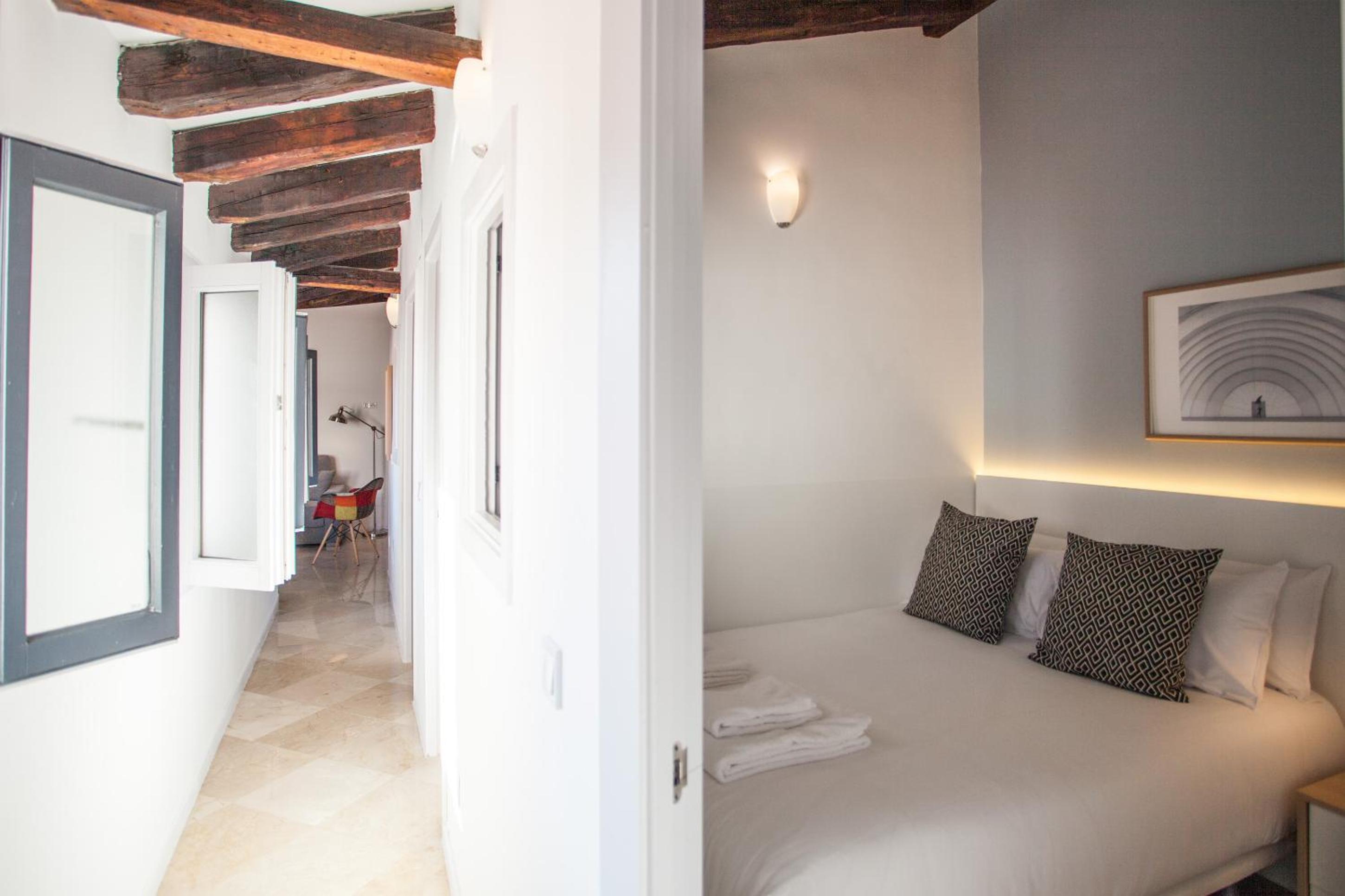 Loft - Photo 10