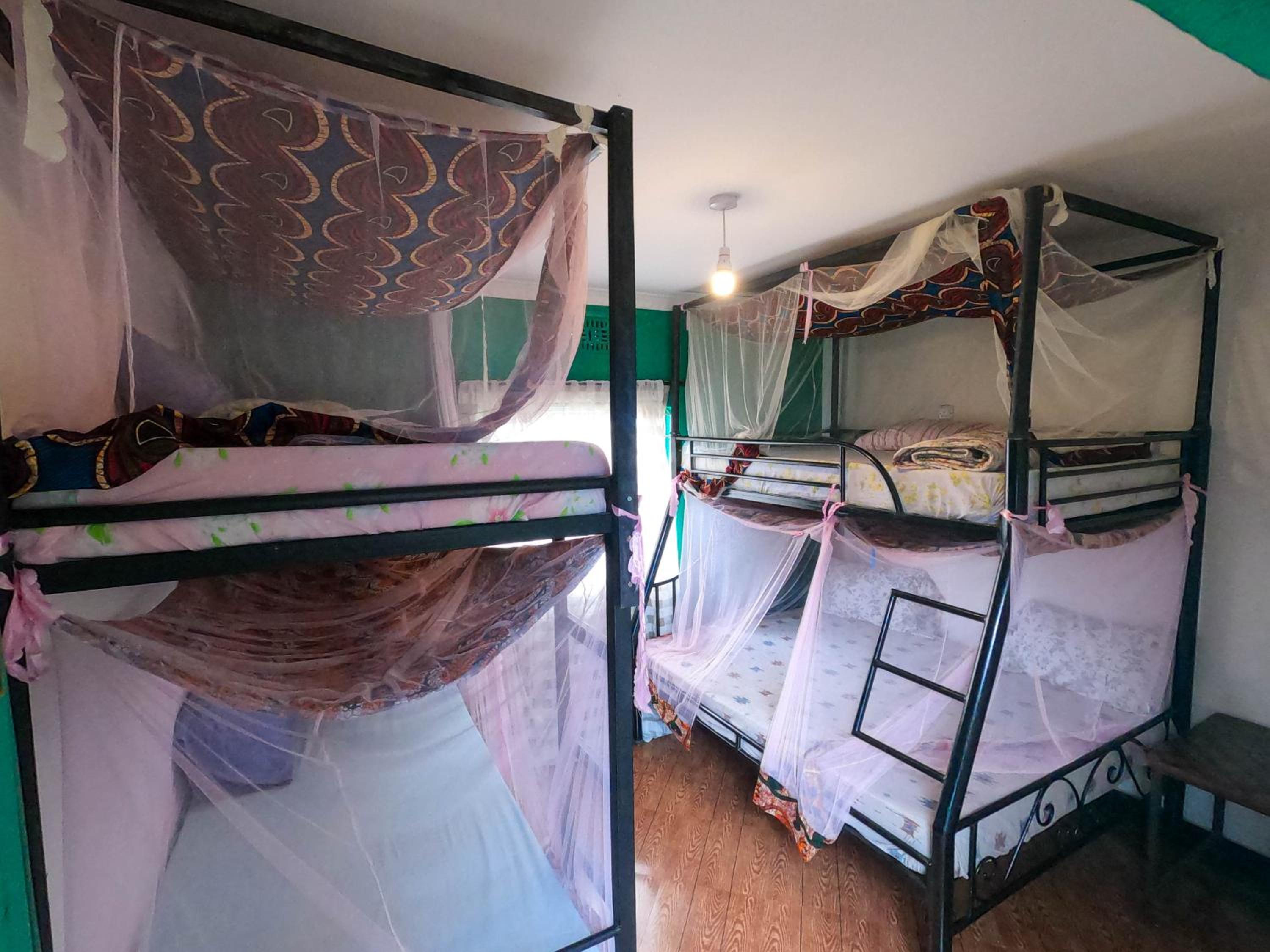 Large Double or Twin Room photo 1