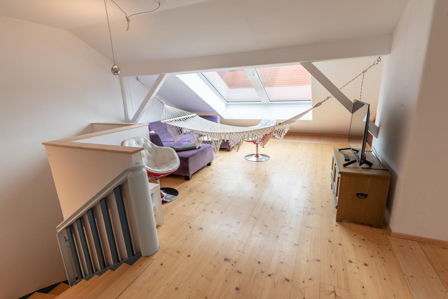 Apartment with Mountain View photo 3