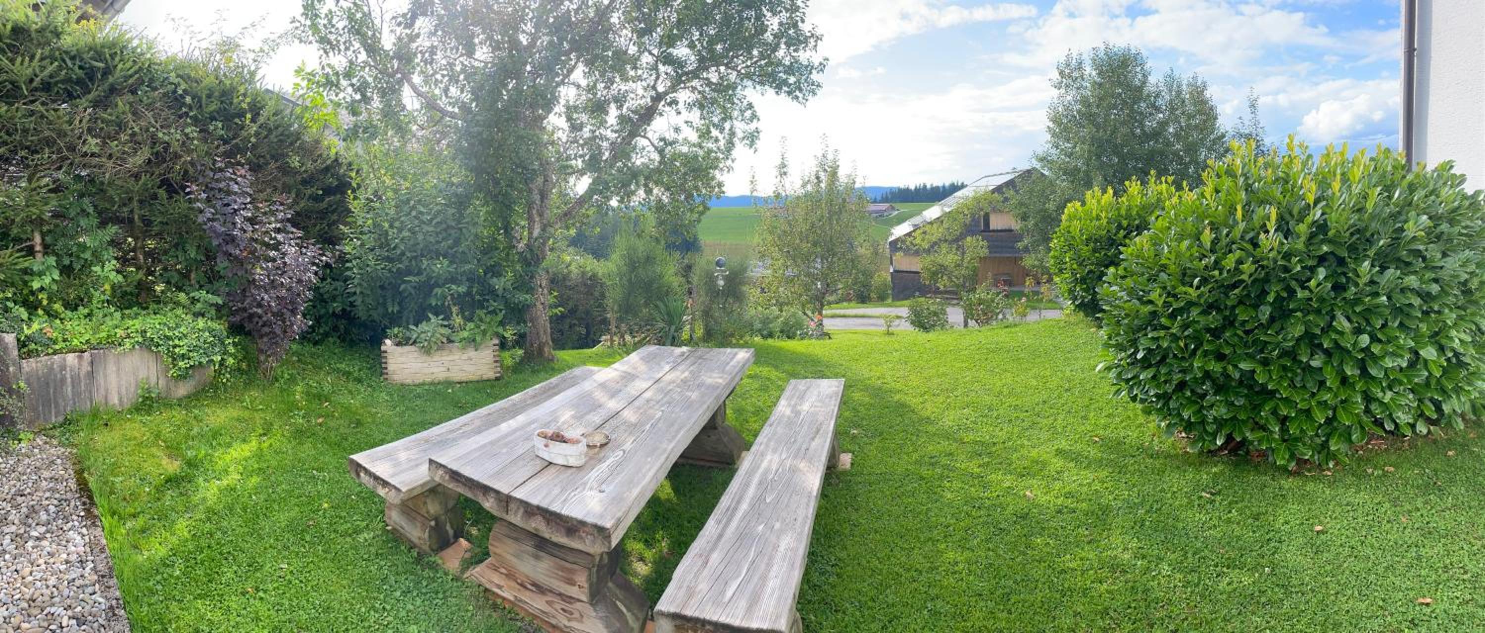 Apartment with Garden View photo 3
