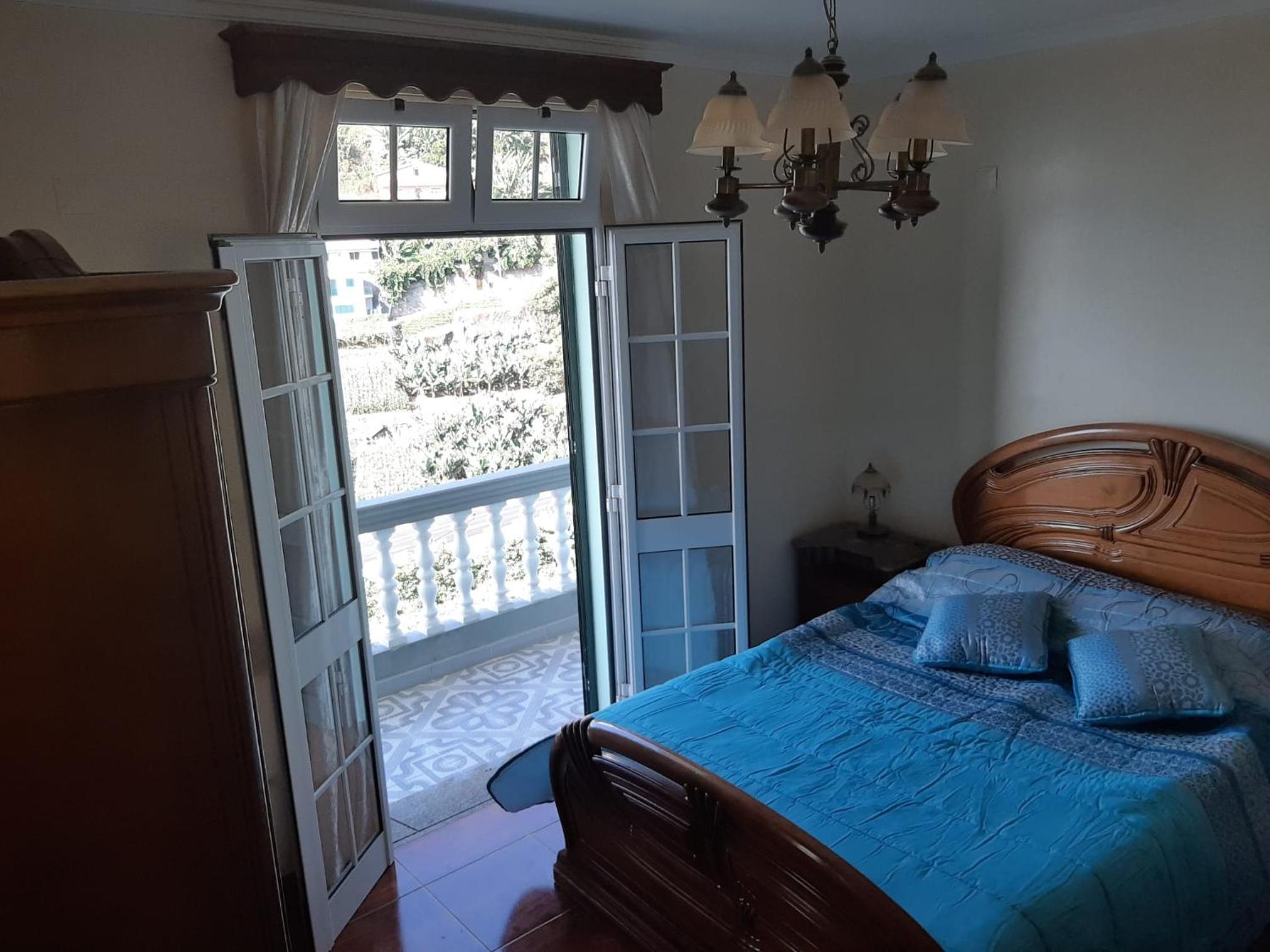 Four-Bedroom House photo 1