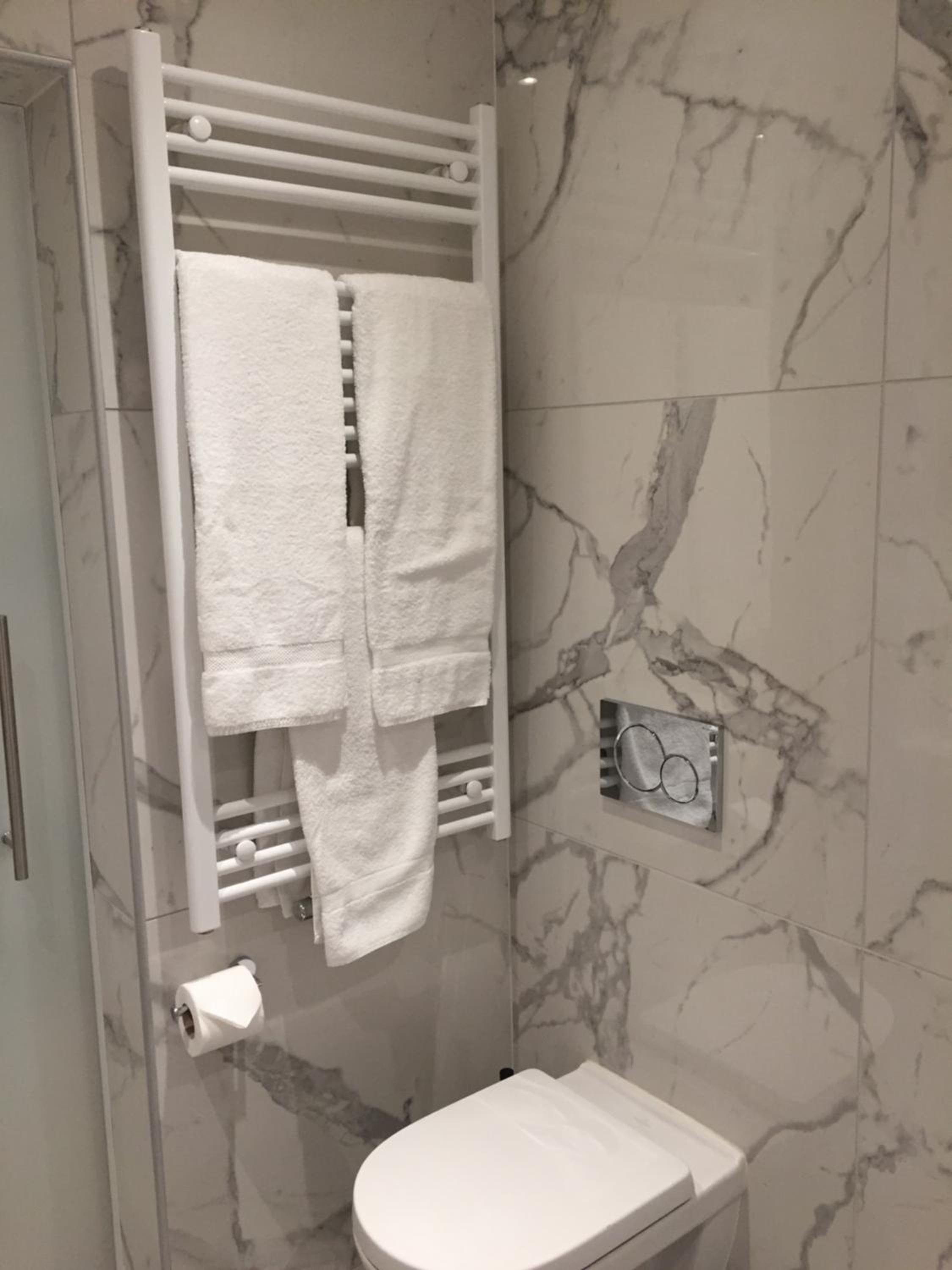 Triple Room - Photo 8