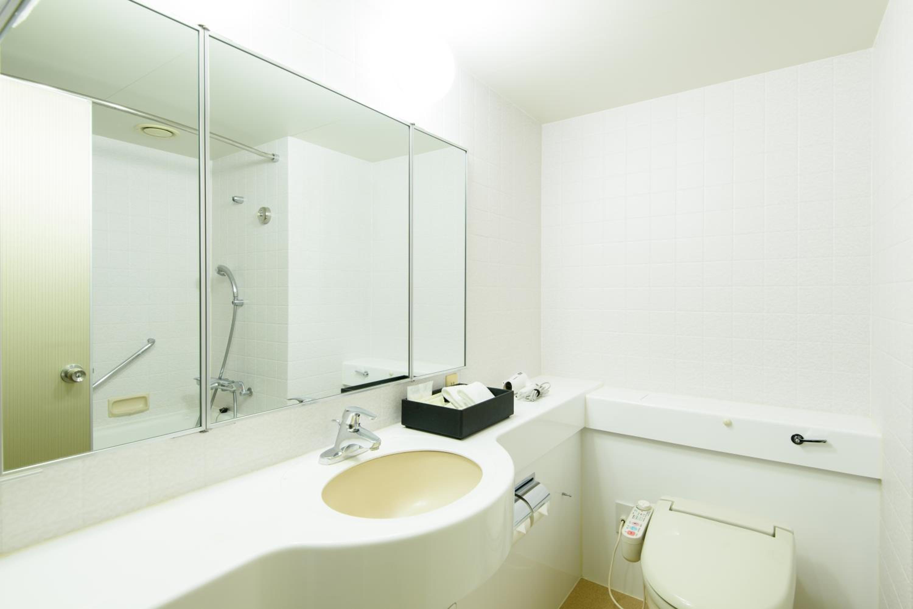Single Room - Non-Smoking - Photo 5