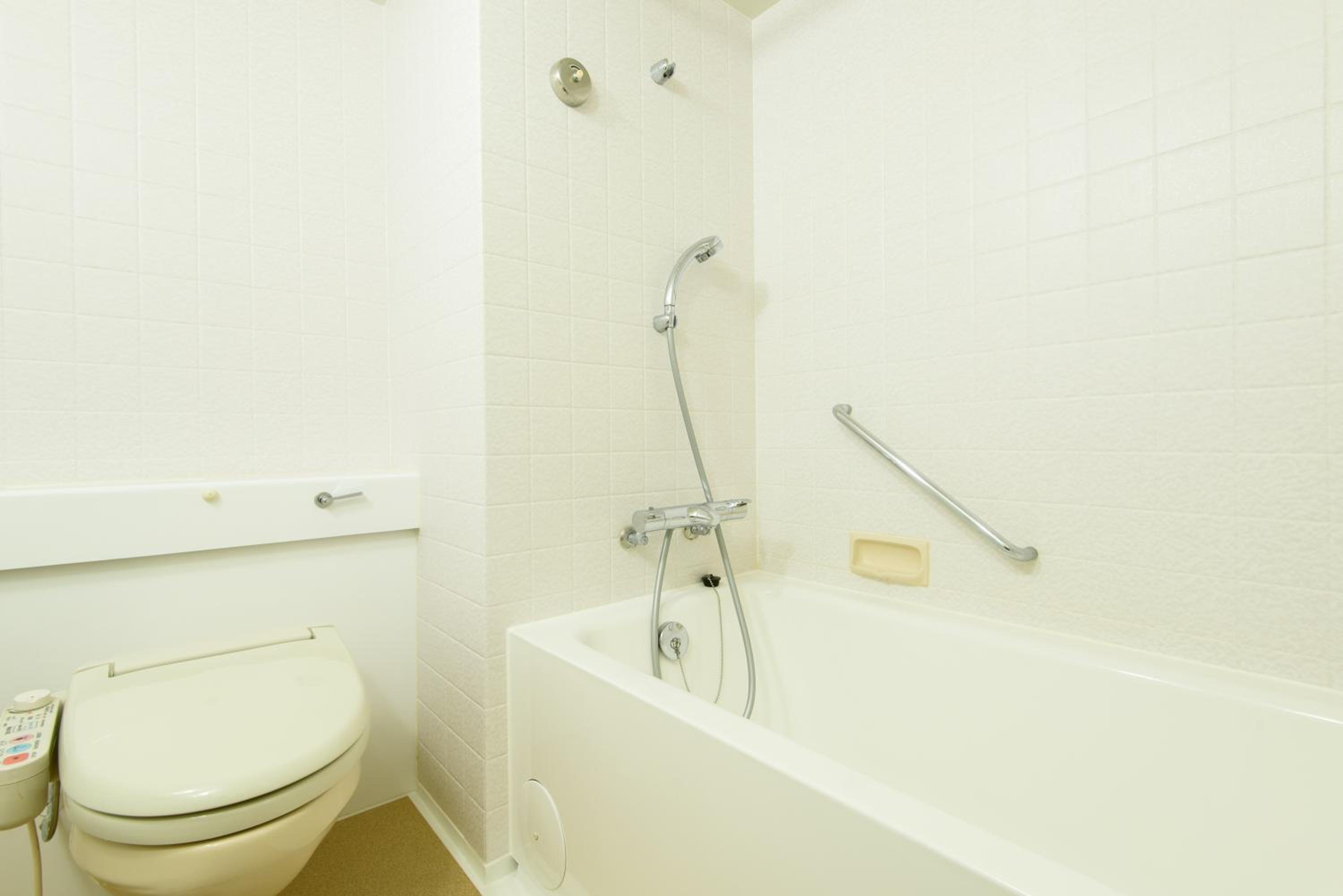 Single Room - Non-Smoking - Photo 6