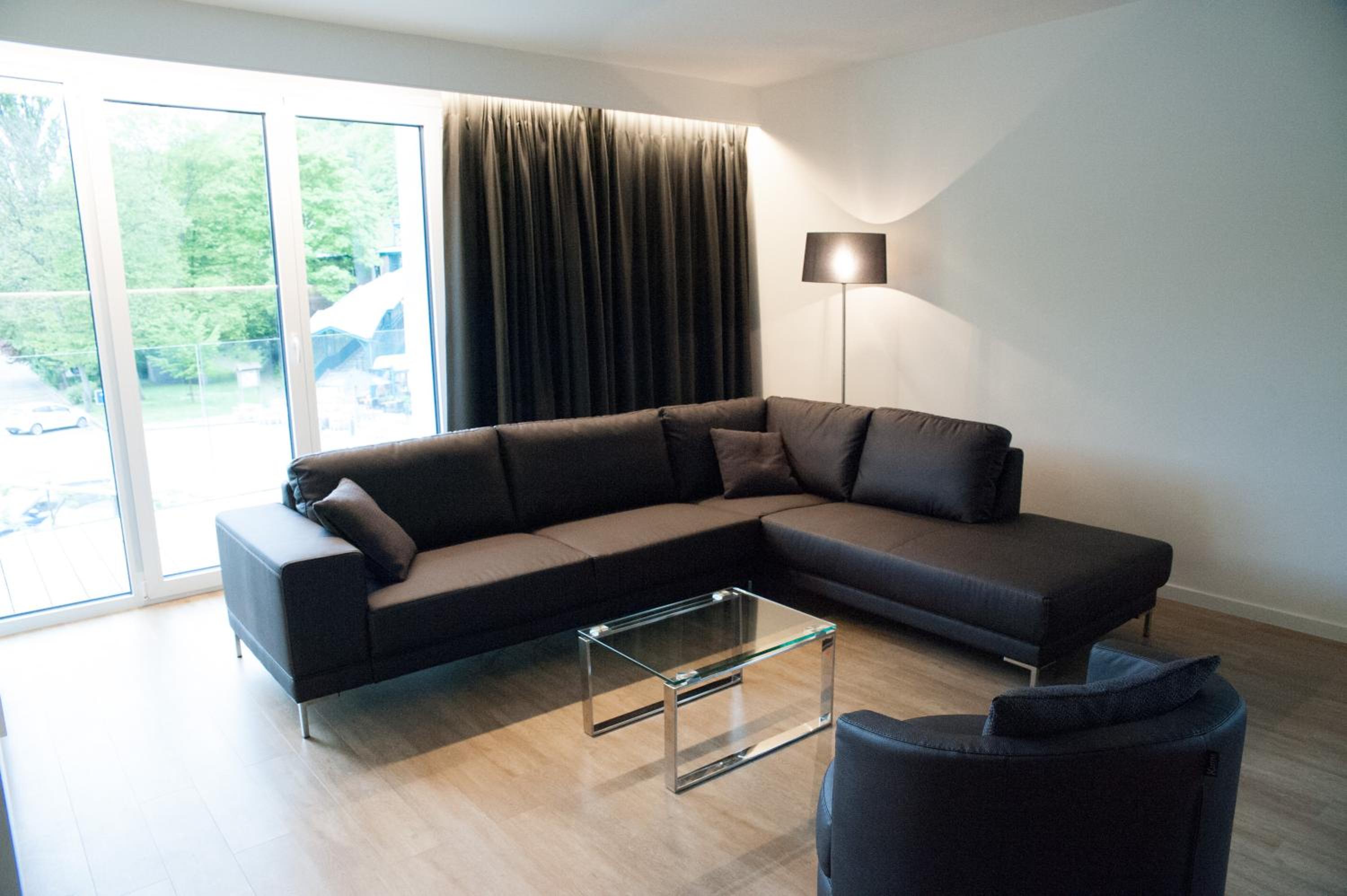 Superior Two-Bedroom Apartment photo 3