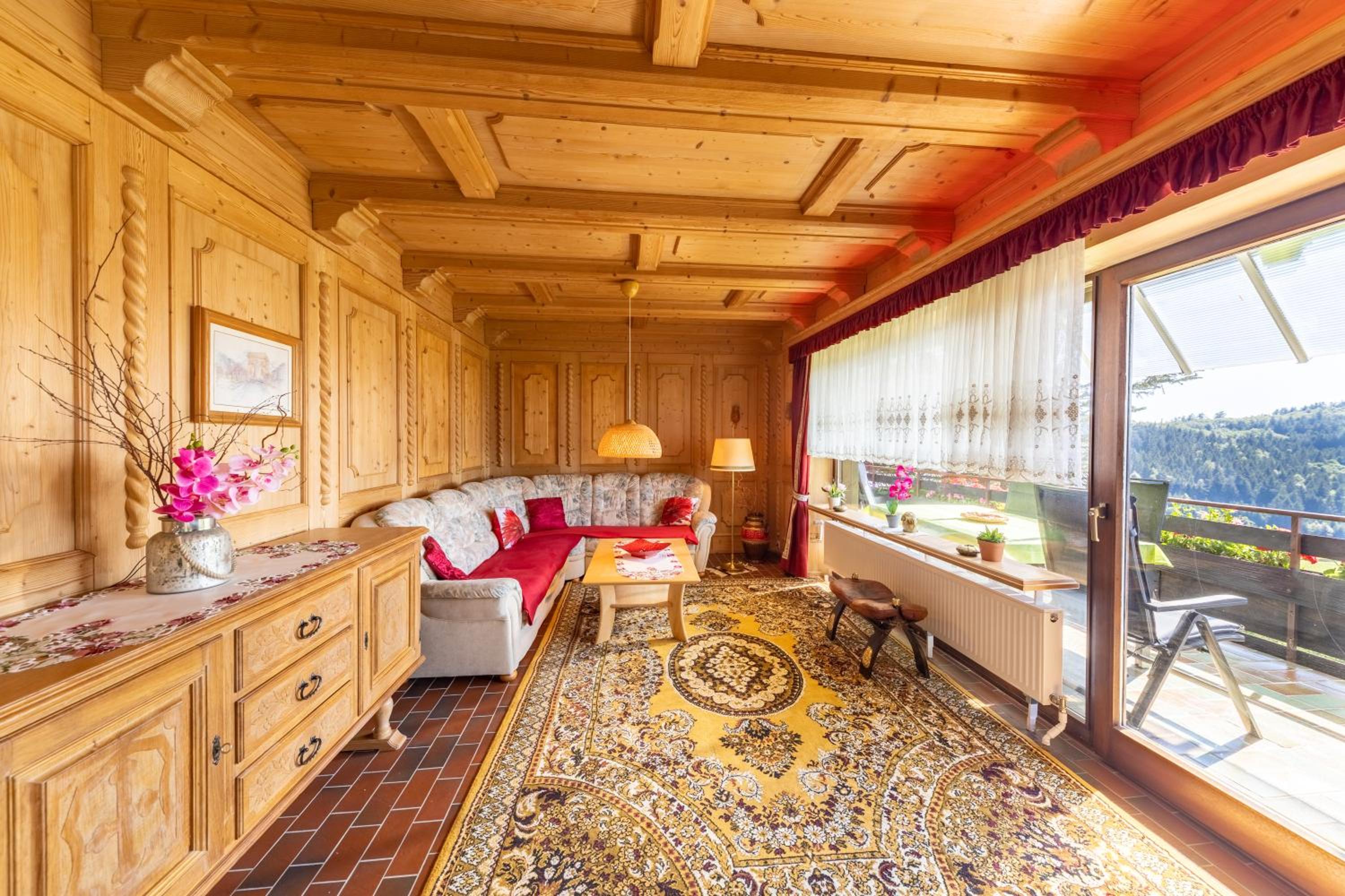 Two-Bedroom Apartment with Balcony photo 1