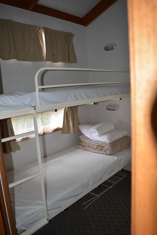 Three-Bedroom Villa photo 2