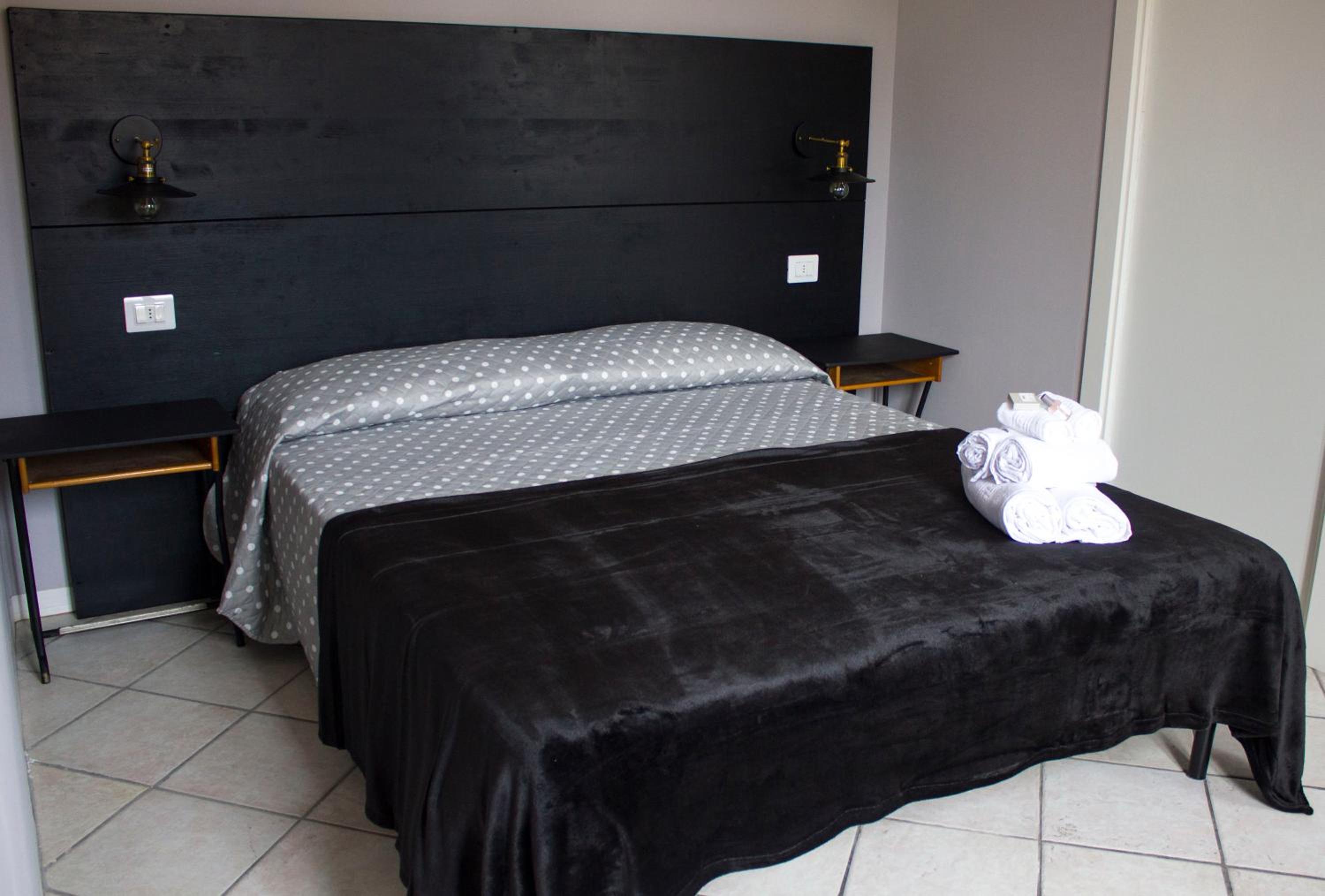 Deluxe Double Room - Photo 5