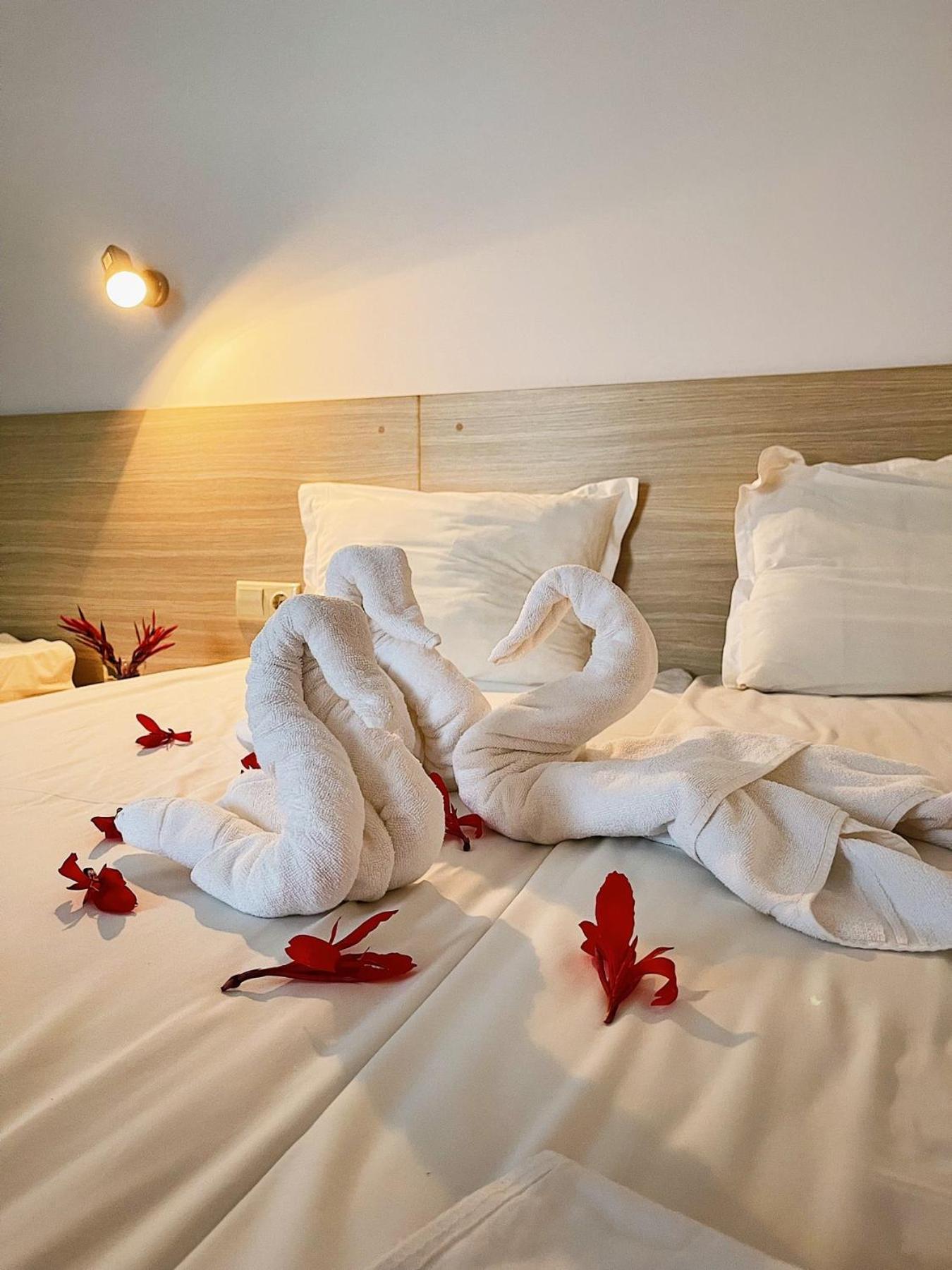 Quadruple Room with Sea View