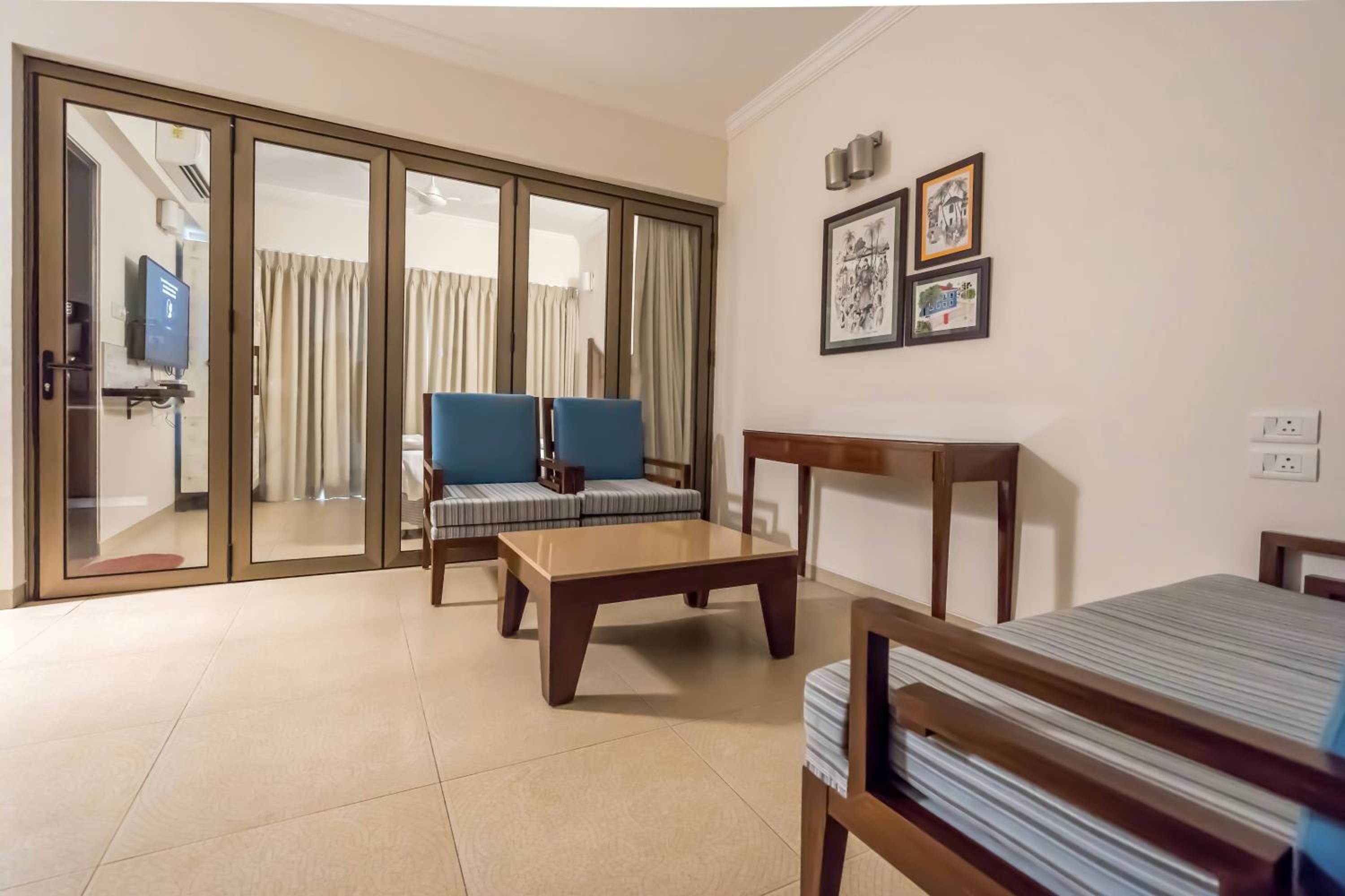 Two-Bedroom Suite - Photo 14