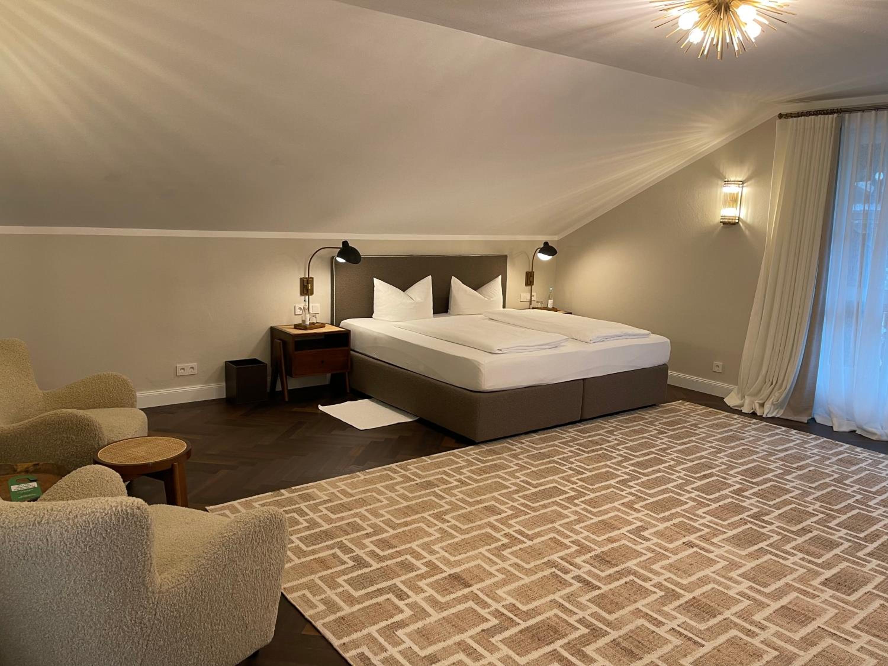 Deluxe Suite photo 1