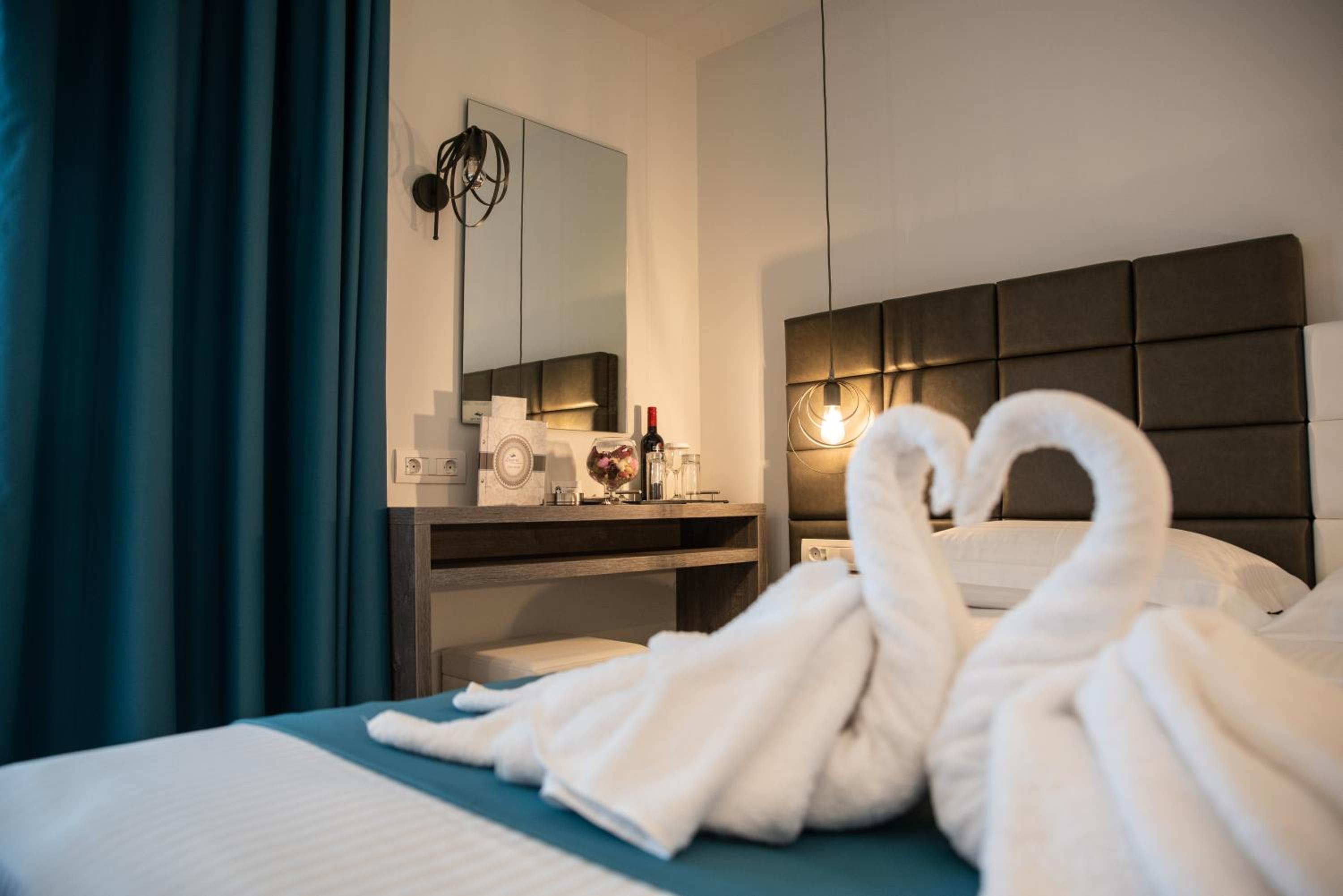 Deluxe Triple Room - Photo 4