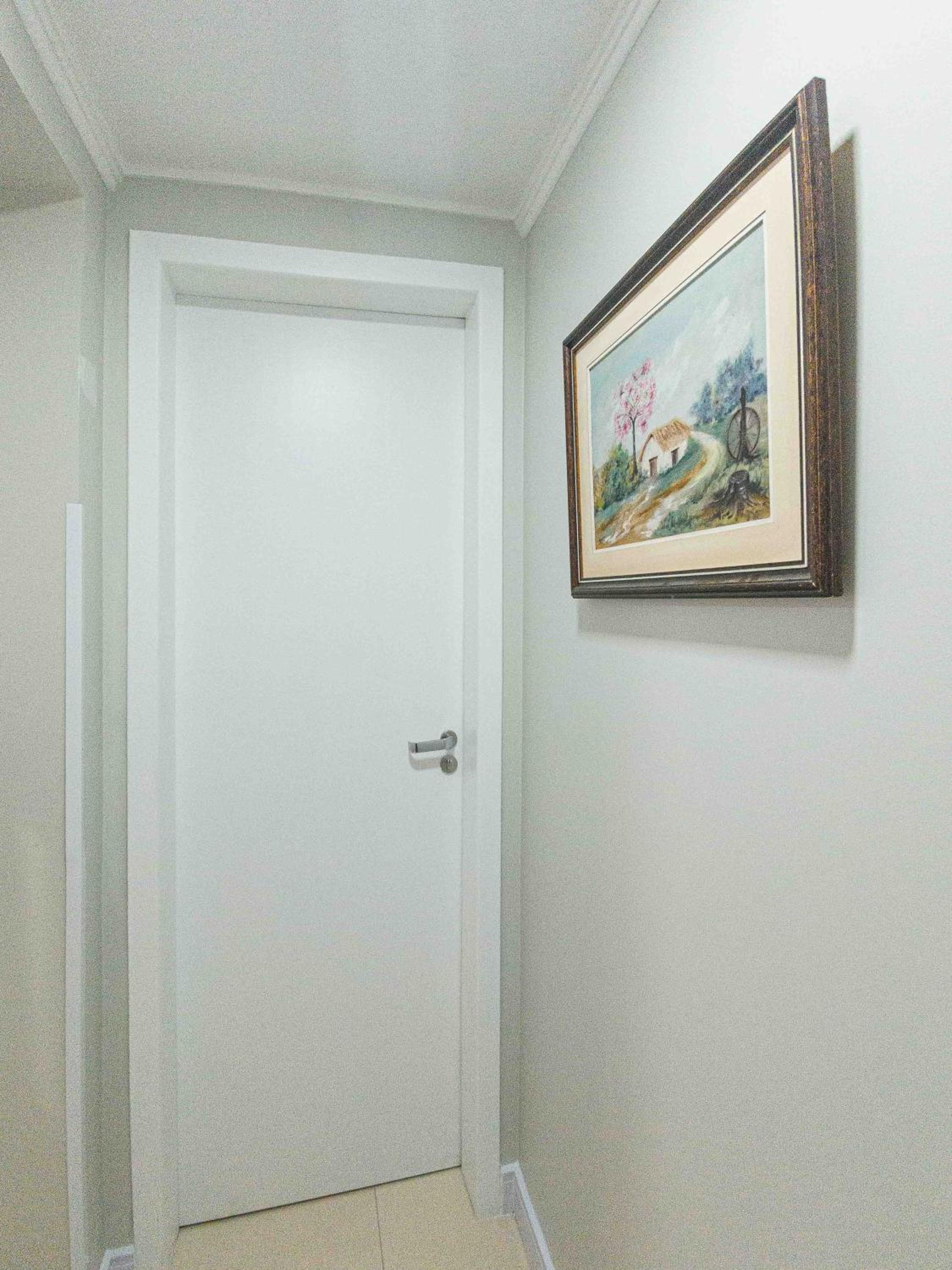 Two-Bedroom Apartment - Photo 17