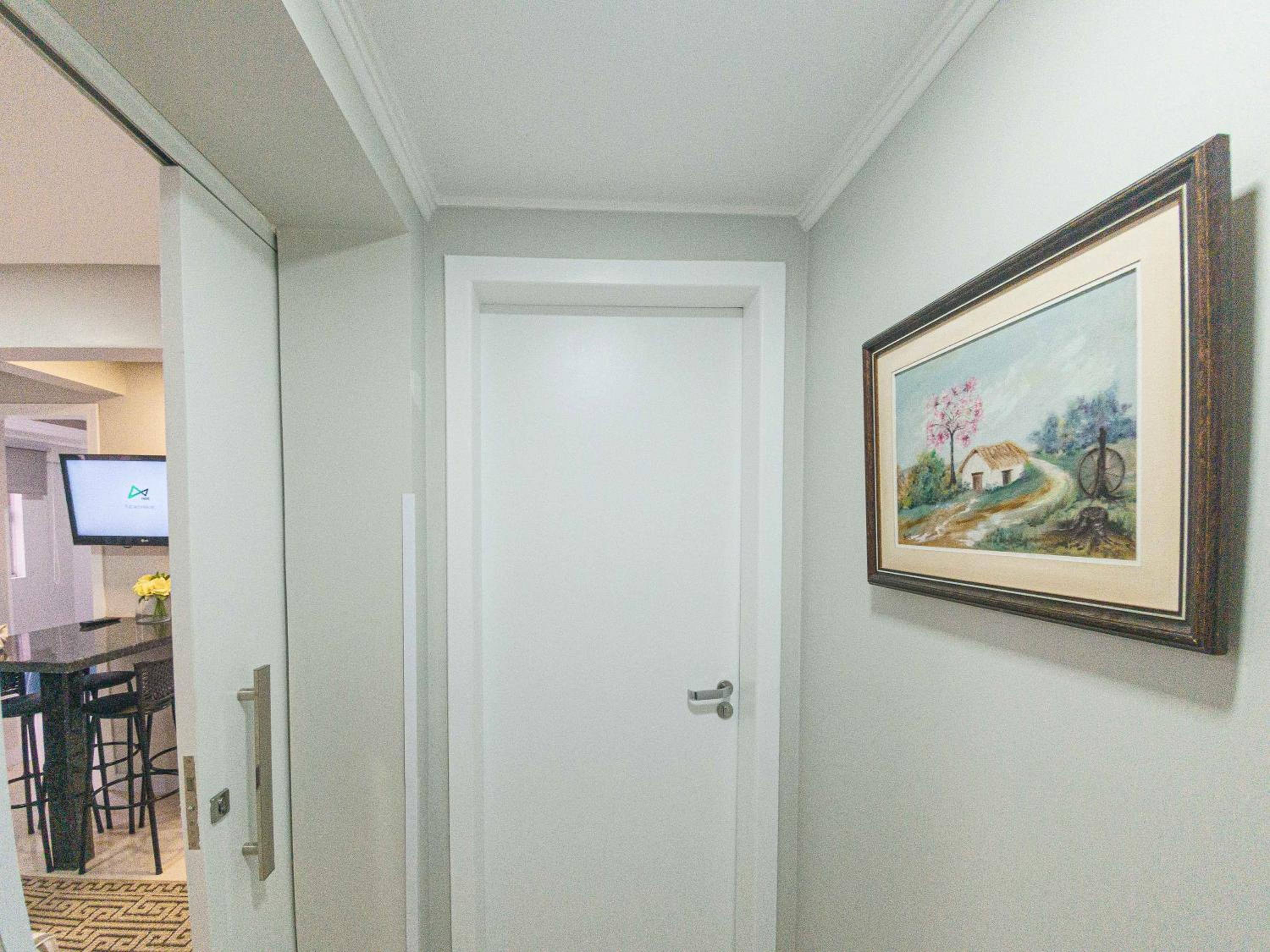 Two-Bedroom Apartment - Photo 19