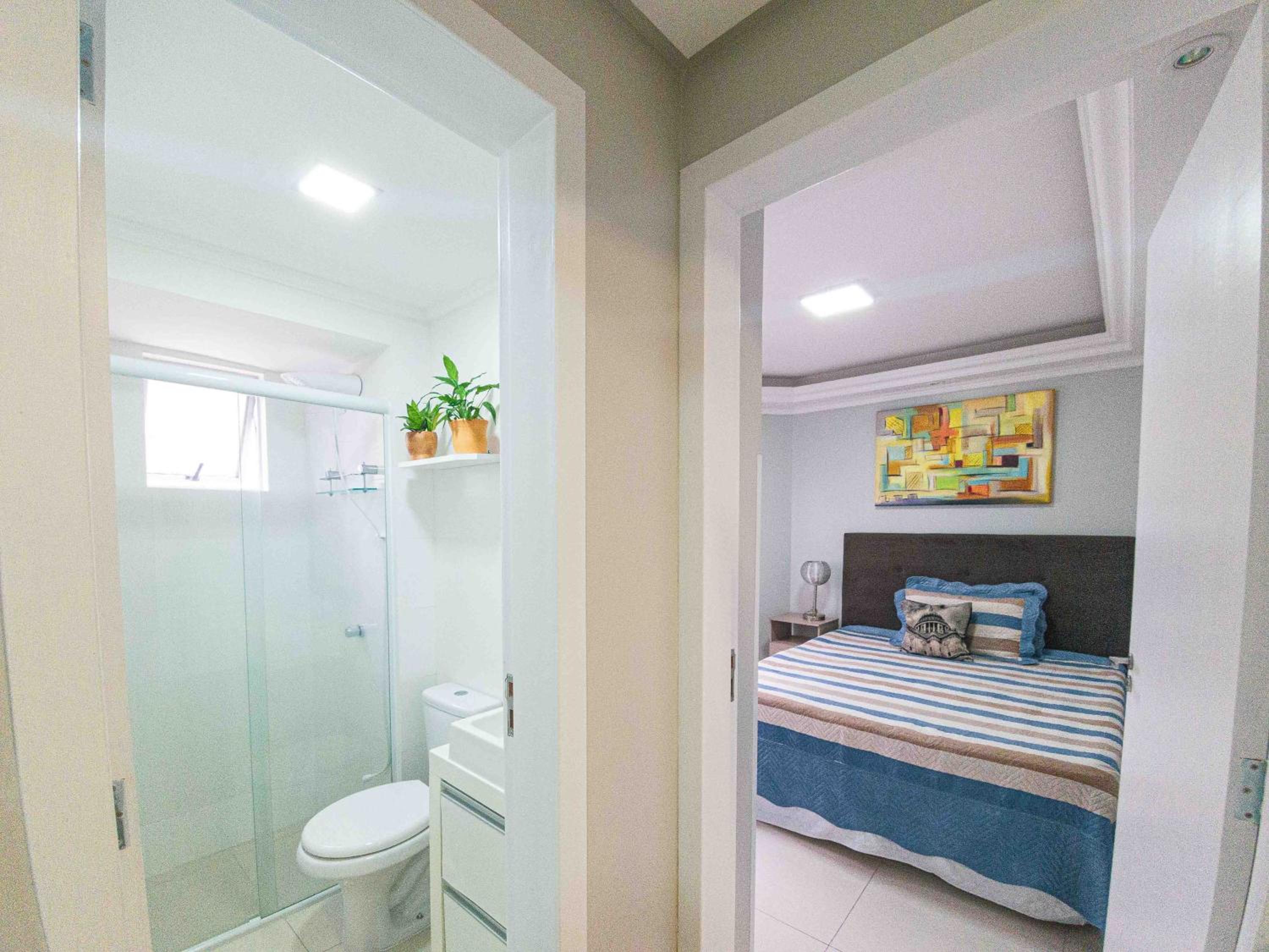 Two-Bedroom Apartment - Photo 21