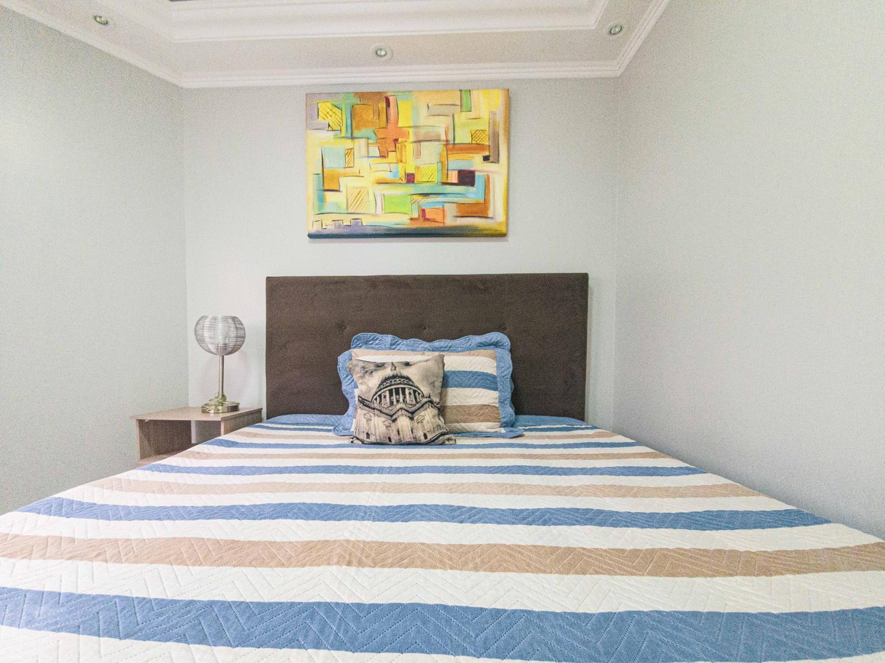 Two-Bedroom Apartment - Photo 9