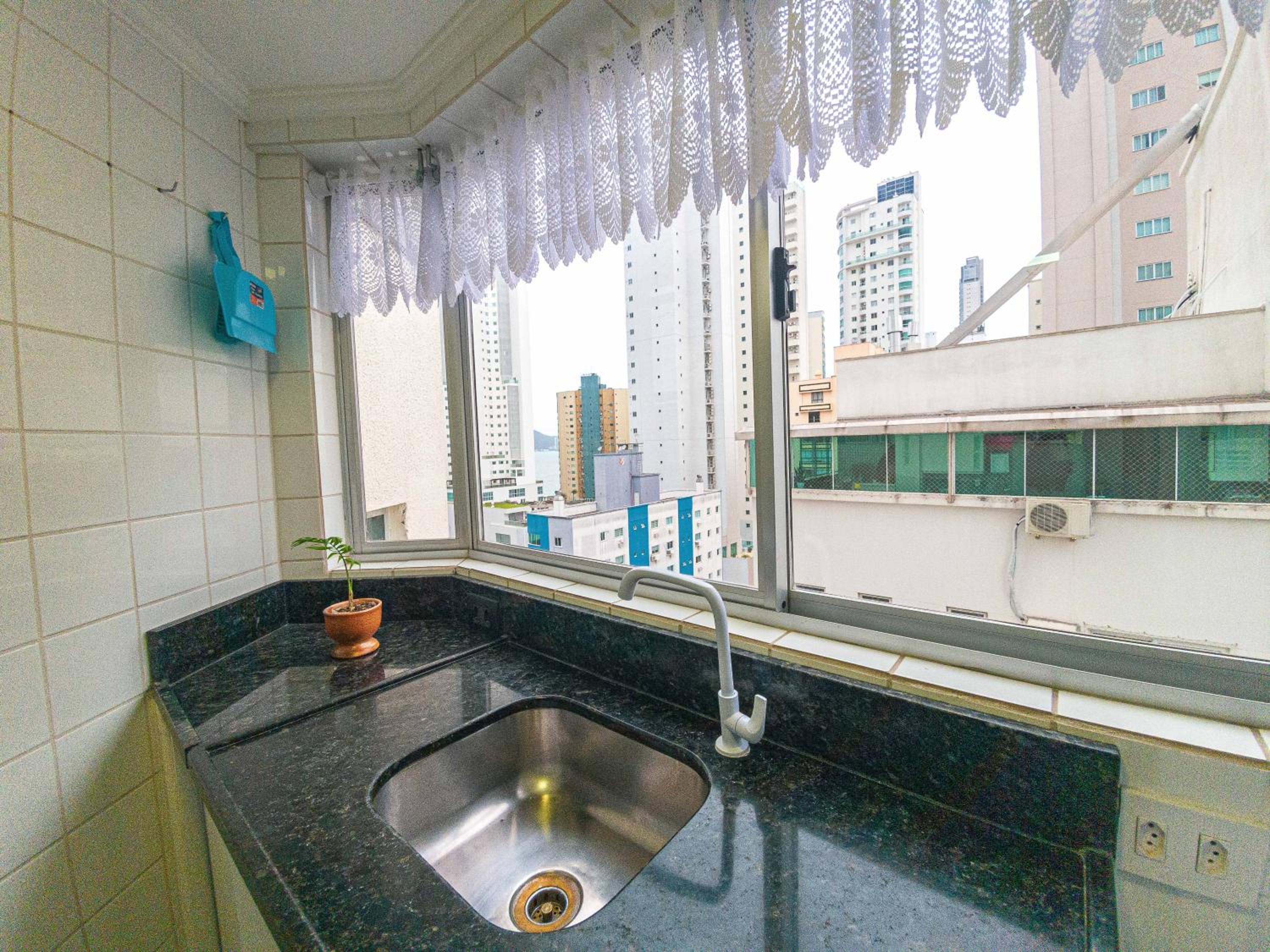 Two-Bedroom Apartment - Photo 8