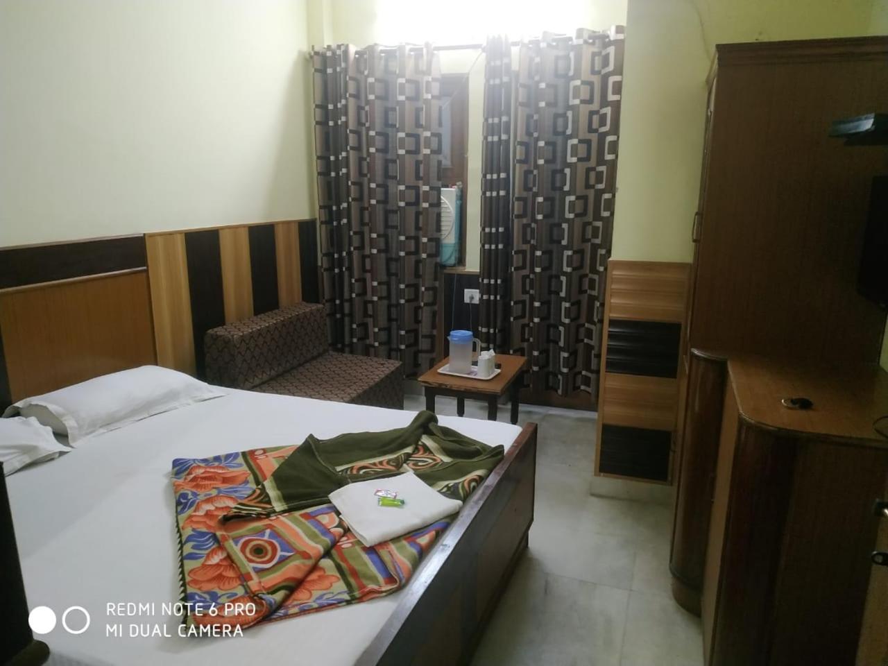 Deluxe Room - Photo 8