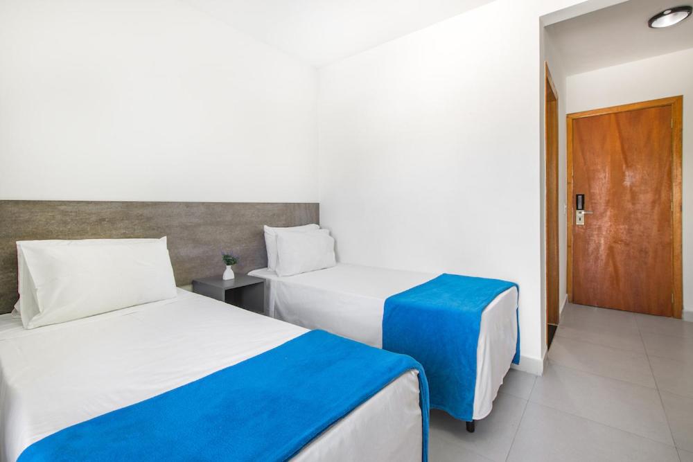 Double or Twin Room photo 2