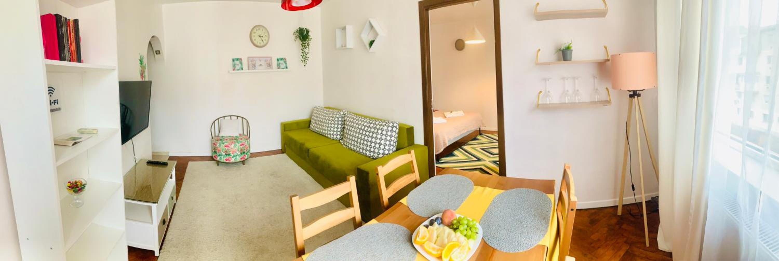 One-Bedroom Apartment - Photo 3