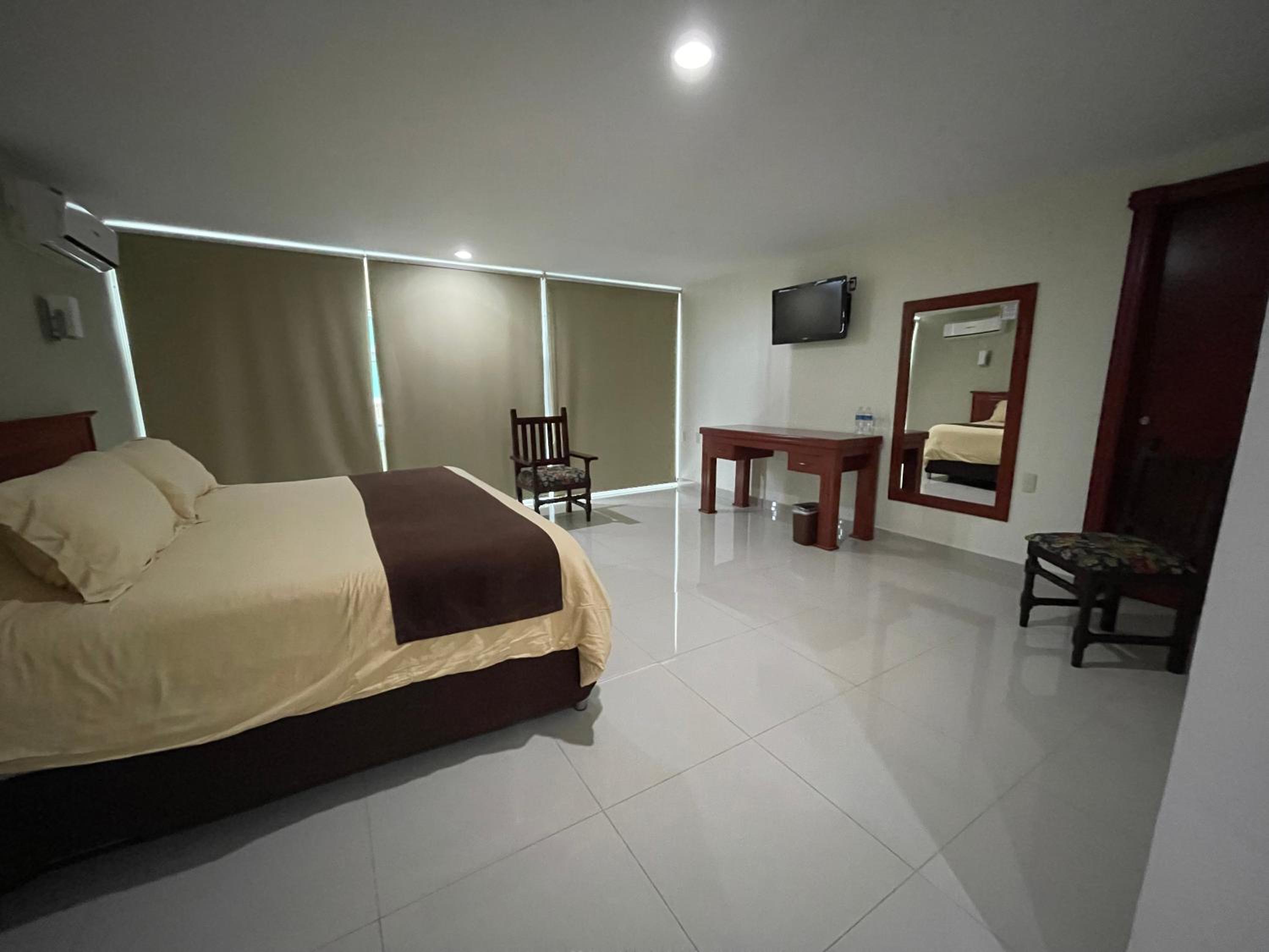 Double Room with Balcony photo 3
