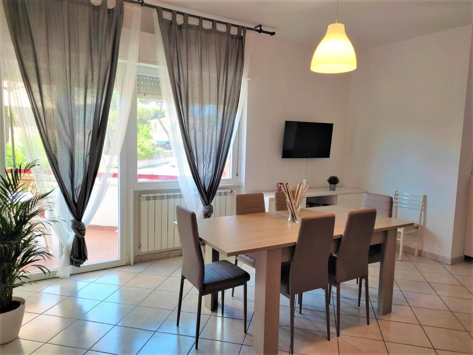 Three-Bedroom House - Photo 14