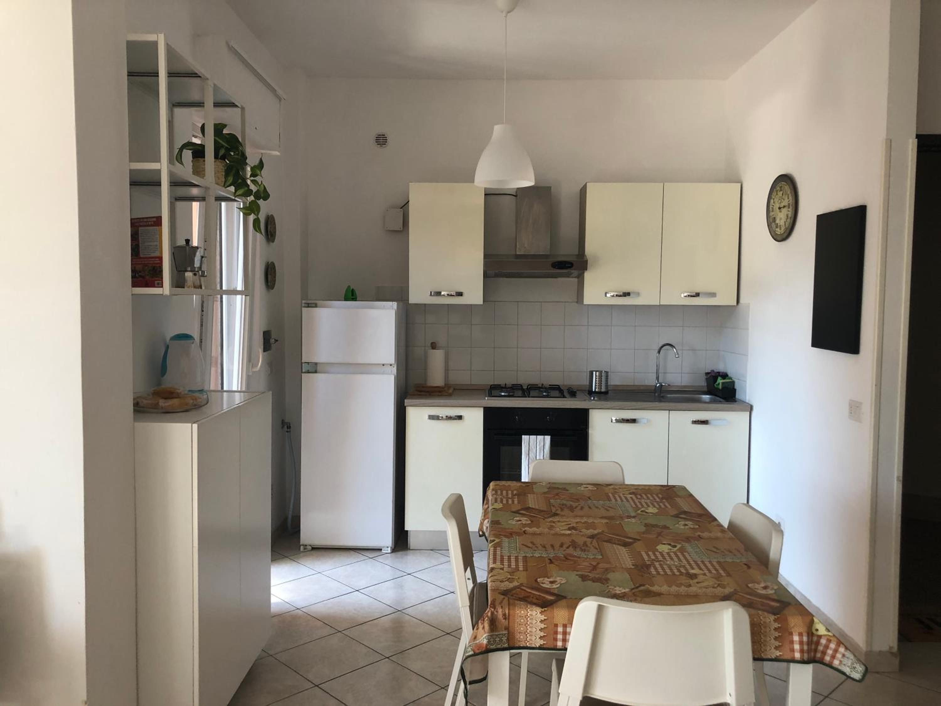 Three-Bedroom House - Photo 15