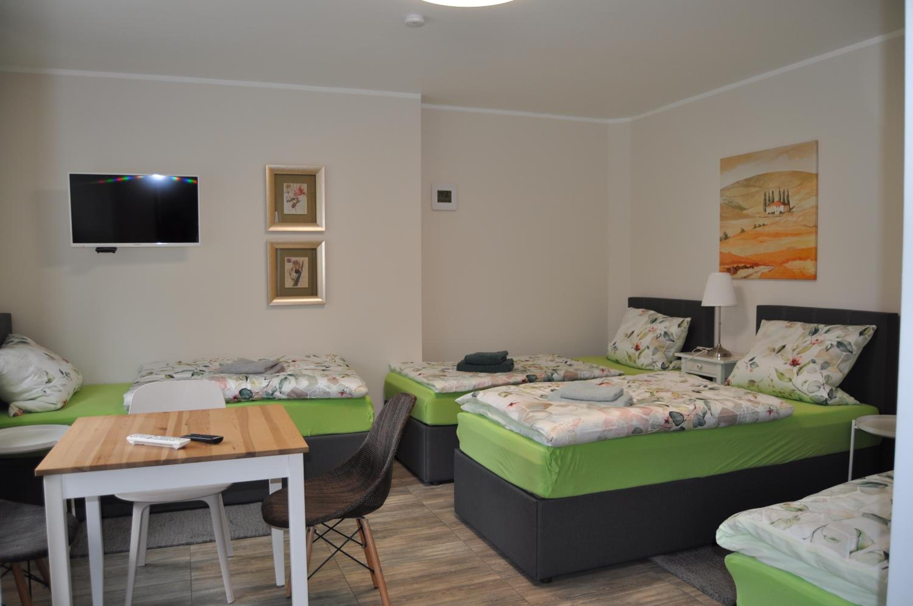 One-Bedroom Apartment - Photo 20