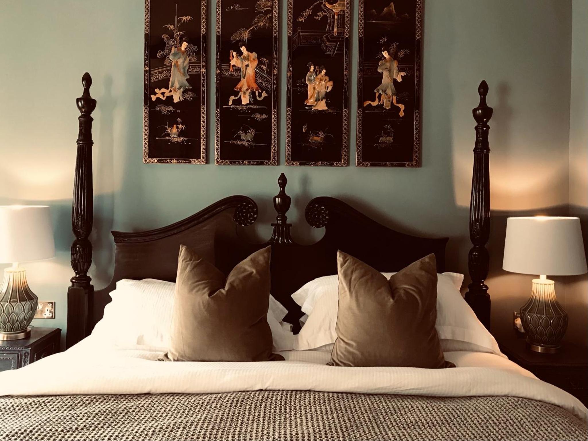 Large Double Room photo 1
