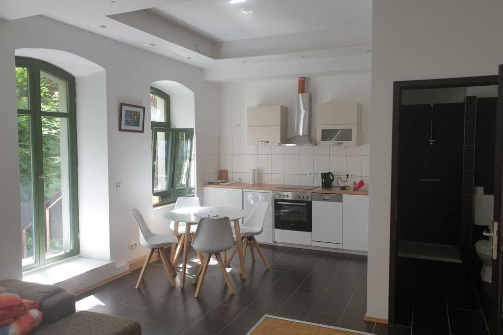 Apartment - Photo 10