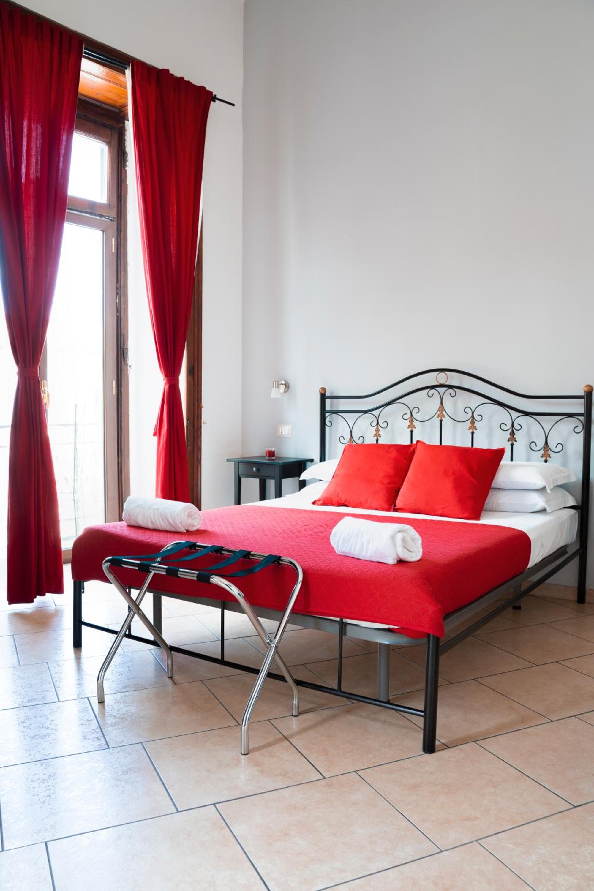 Deluxe Double Room with Castle View