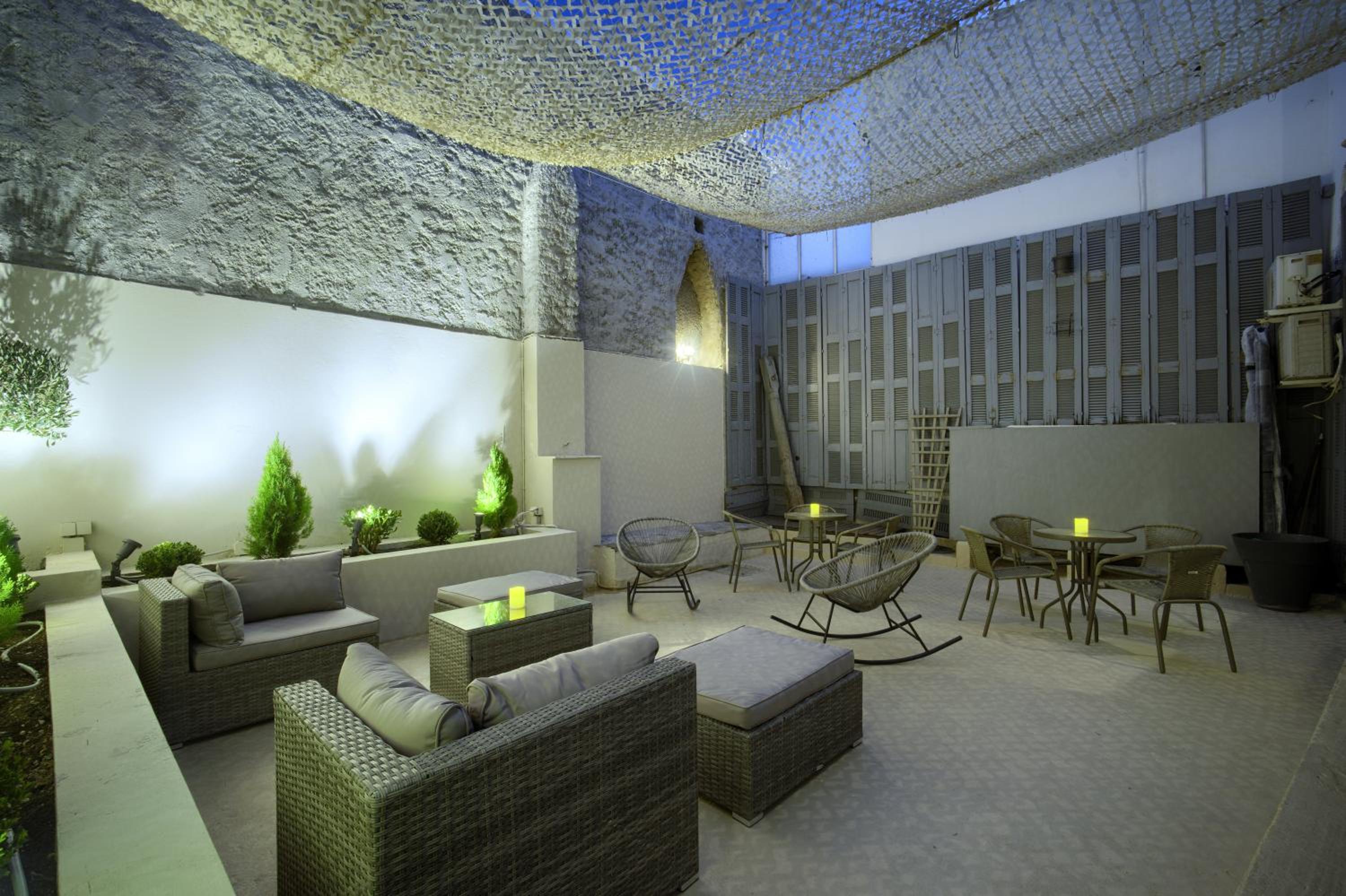 Deluxe Apartment with Acropolis View photo 2