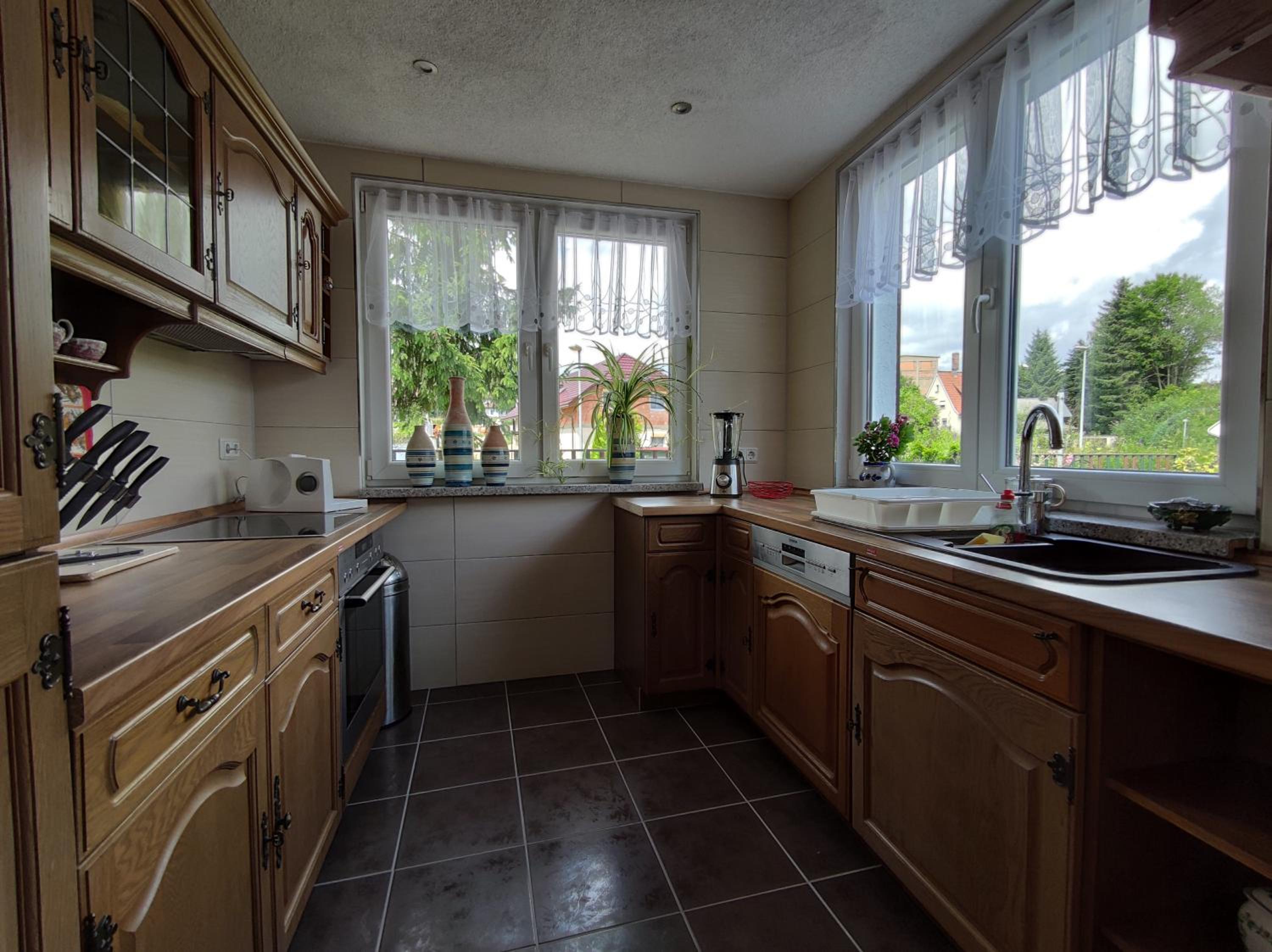 Two-Bedroom House photo 3