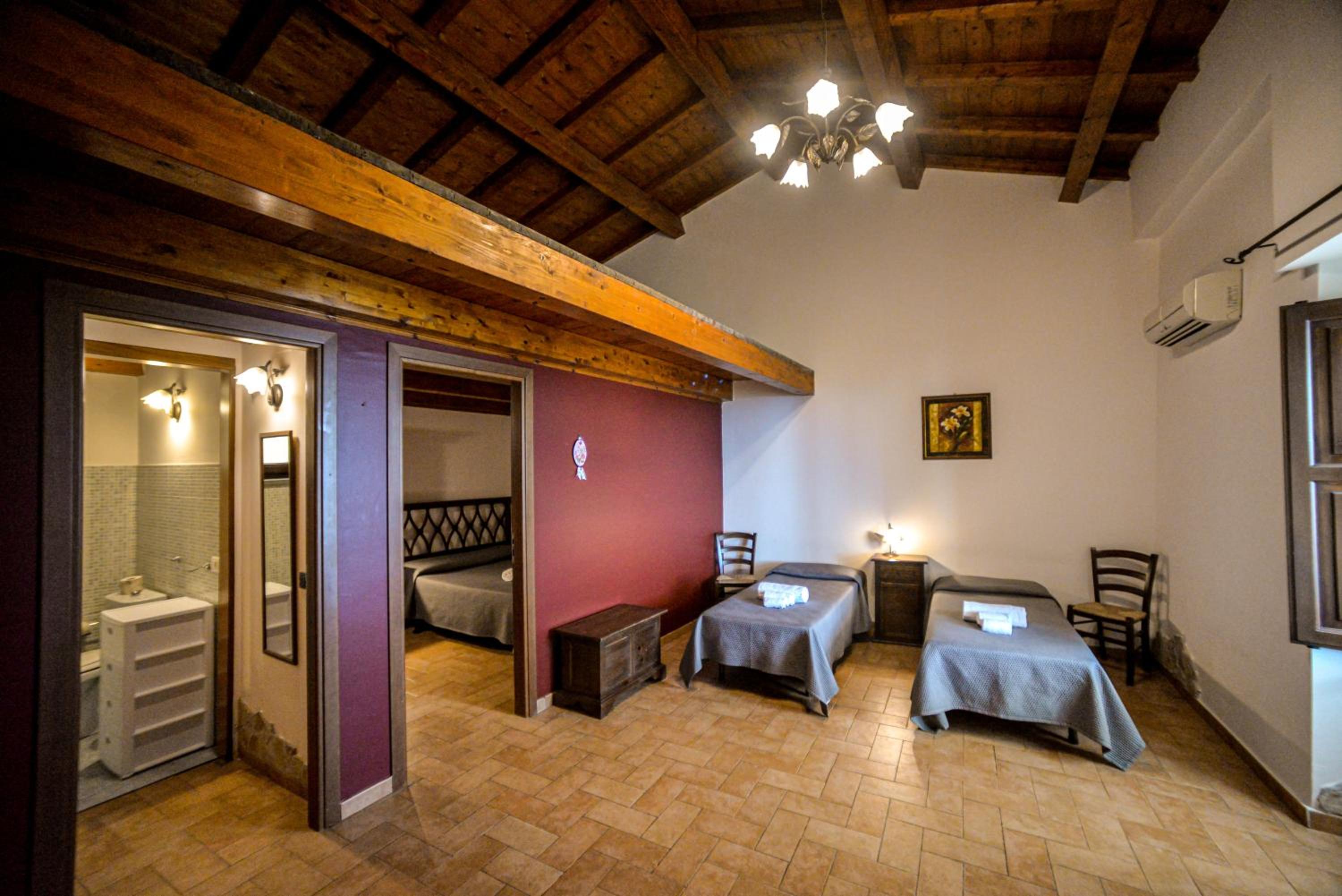 Quadruple Room photo 1