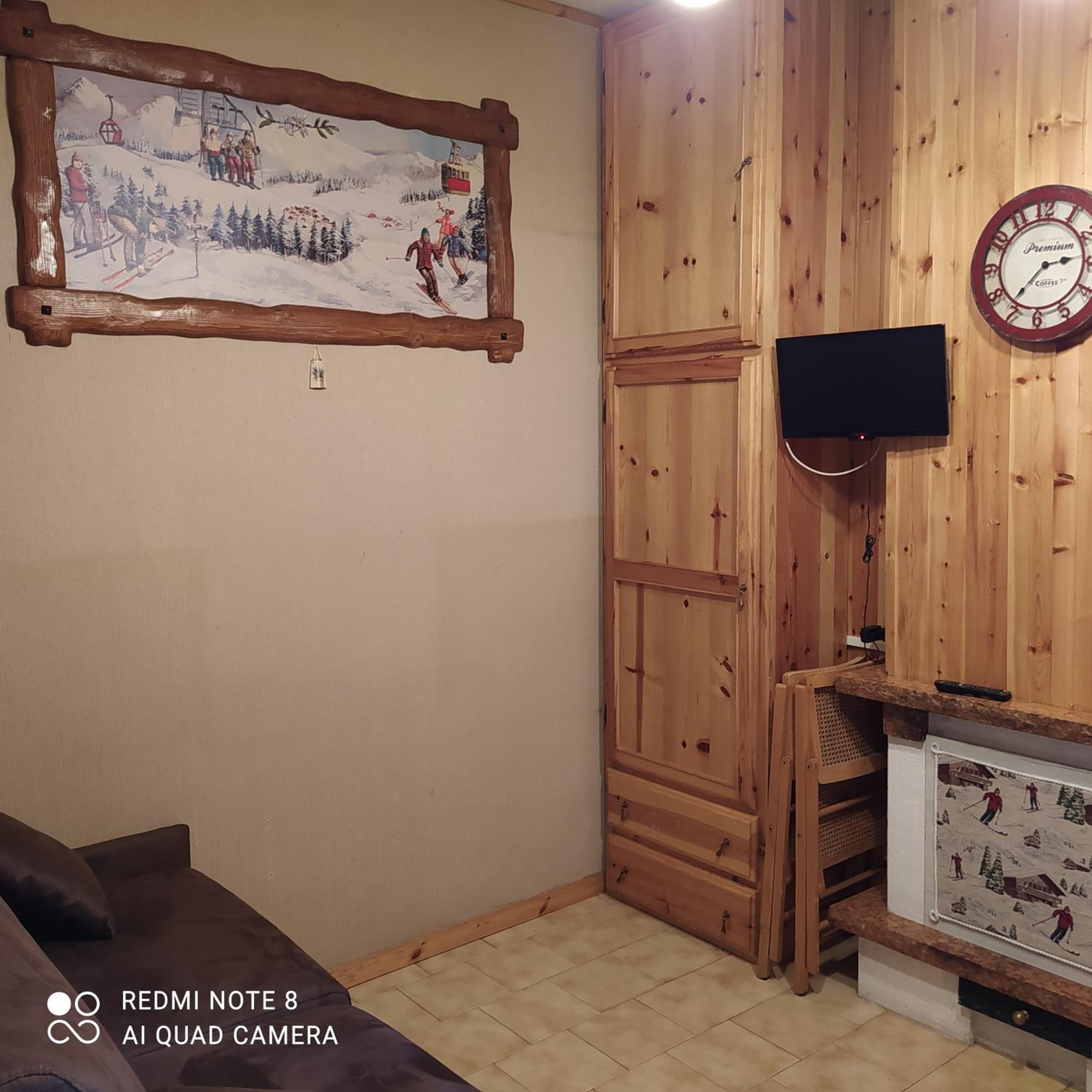 Studio Apartment photo 2