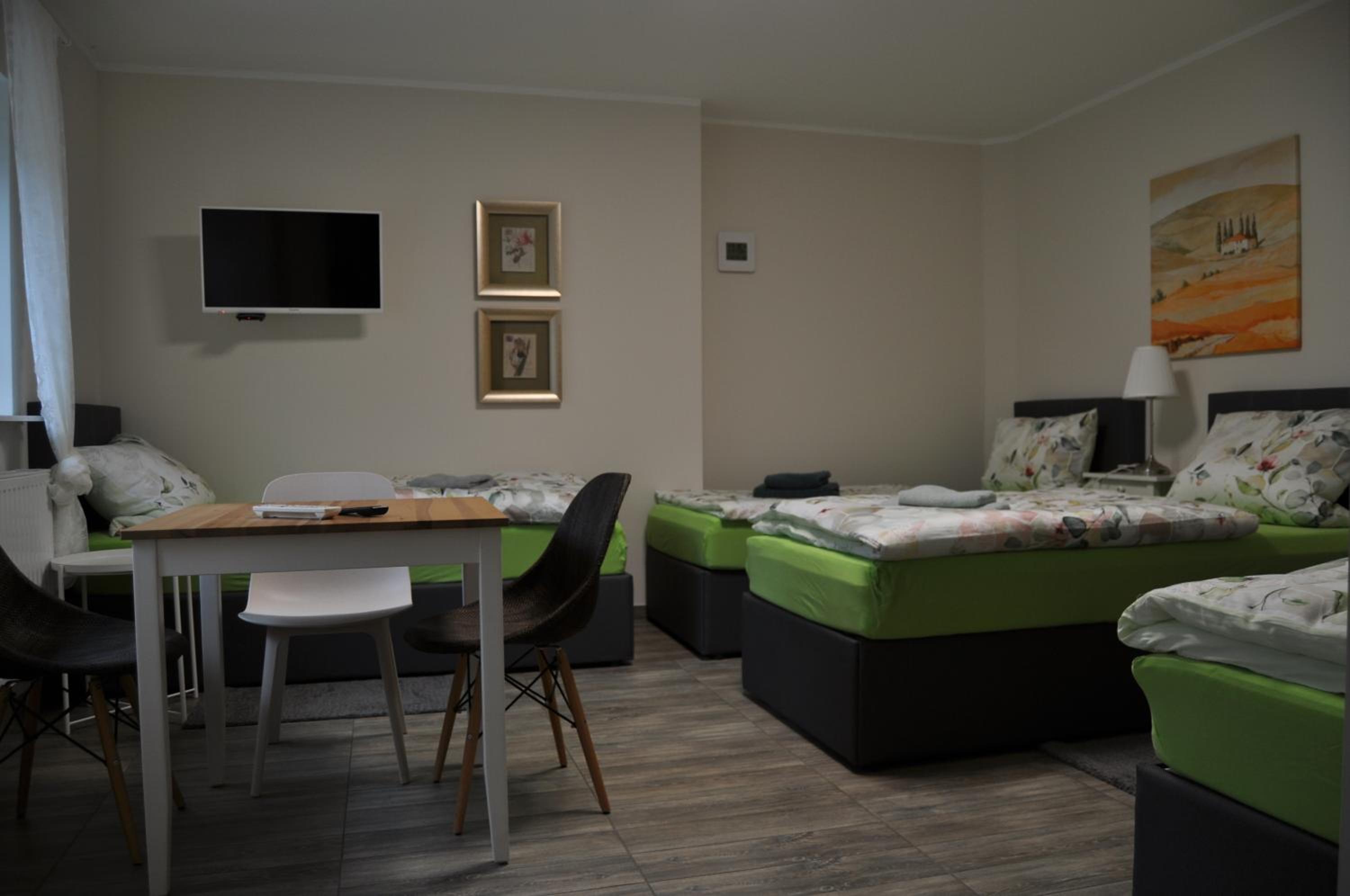 One-Bedroom Apartment - Photo 17