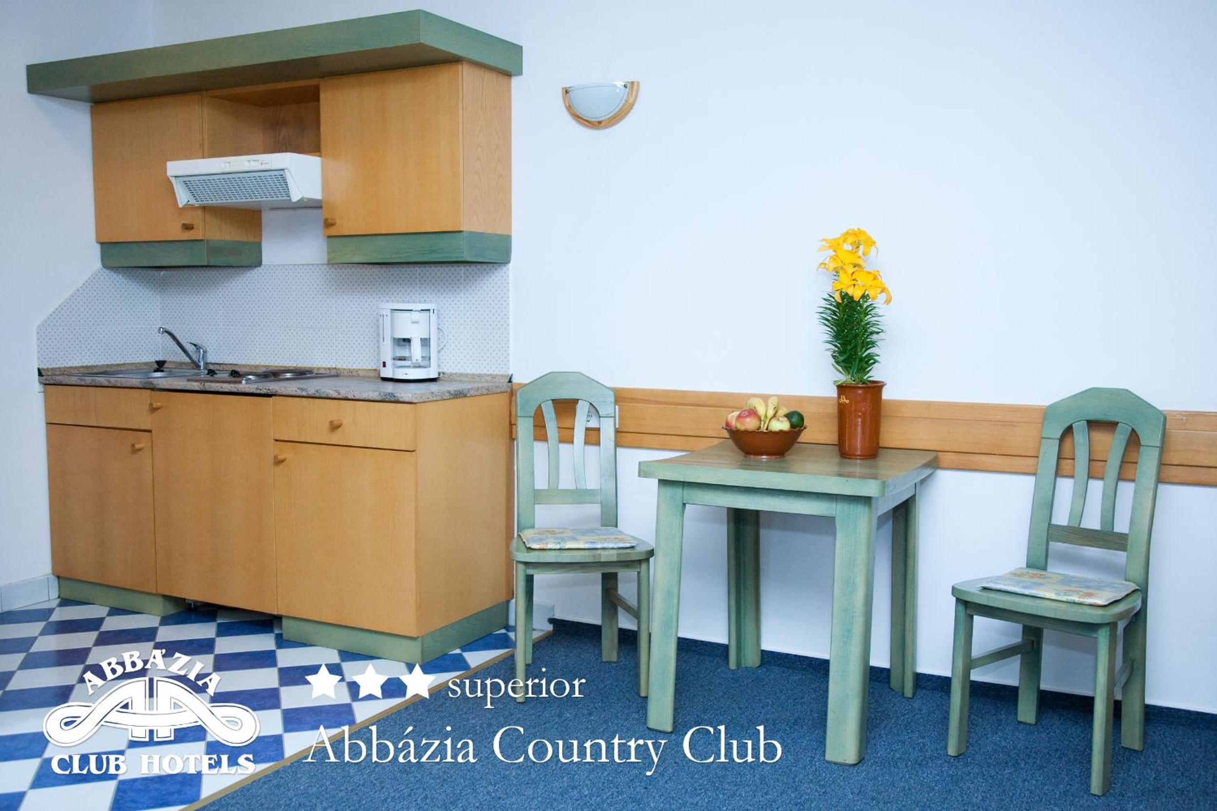 Apartment (2 Adults) photo 3